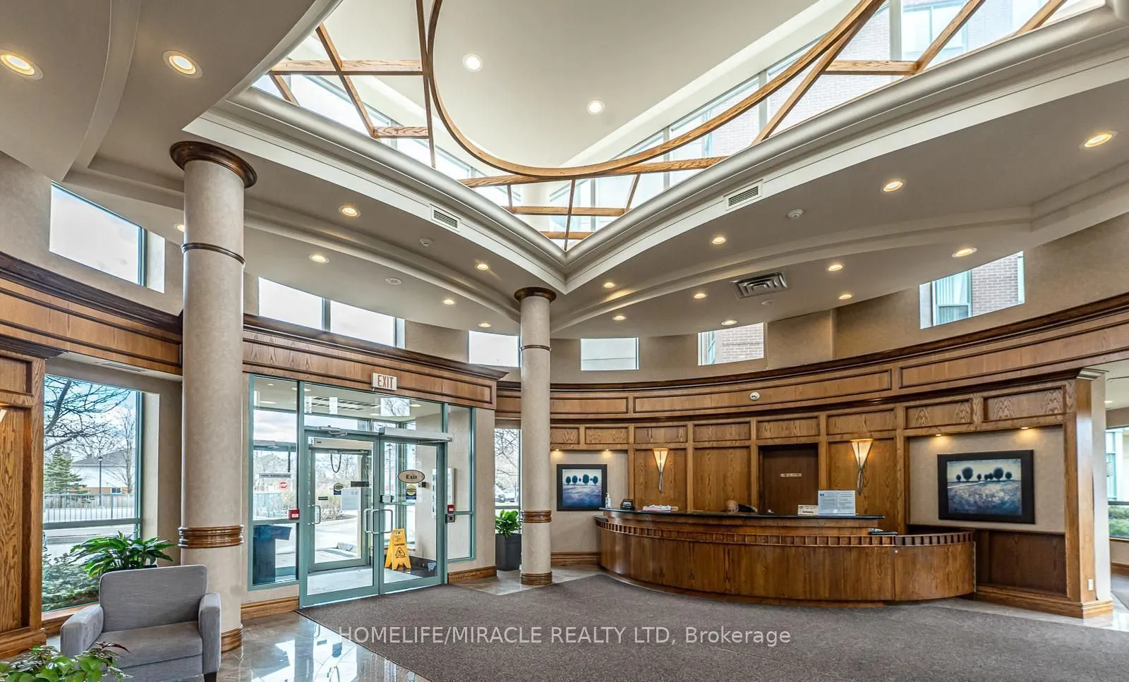 4889 Kimbermount Avenue #203