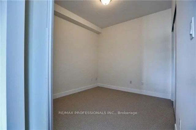 128 Garden Drive #323