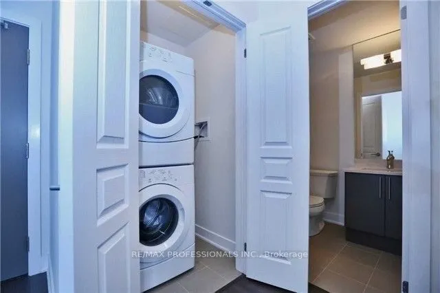 128 Garden Drive #323