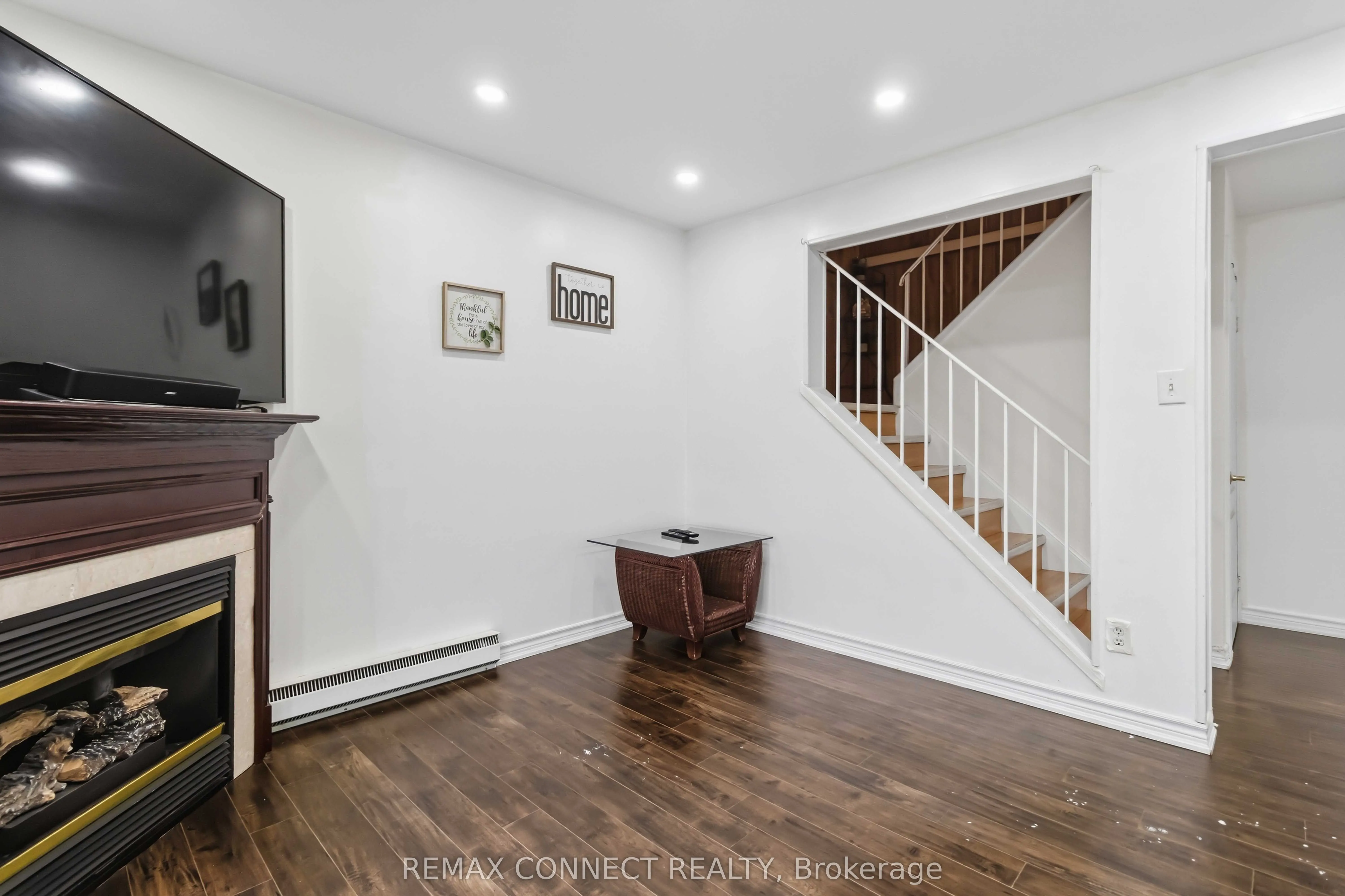 11 Grantbrook Court