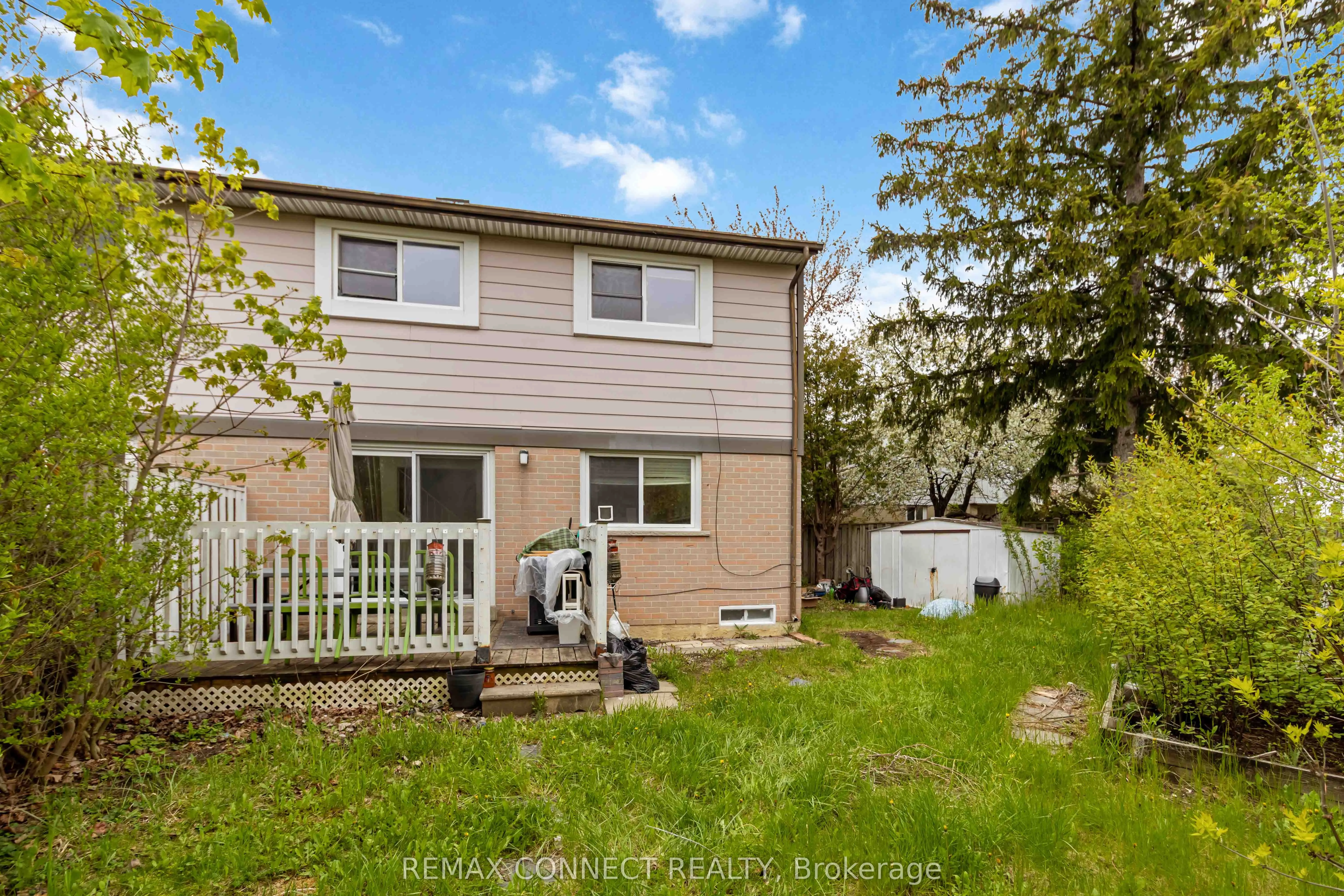 11 Grantbrook Court