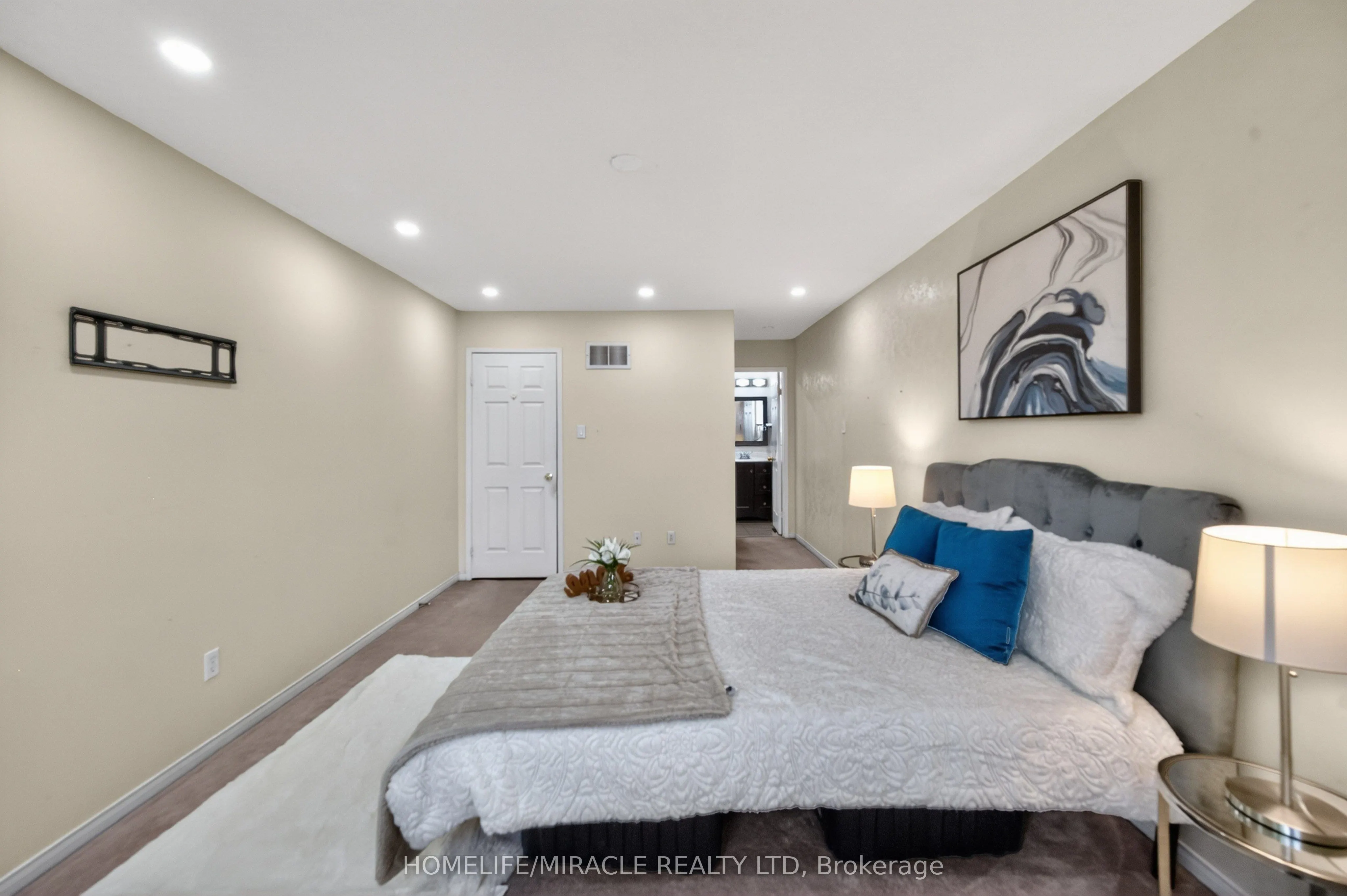 5342 Crane Court