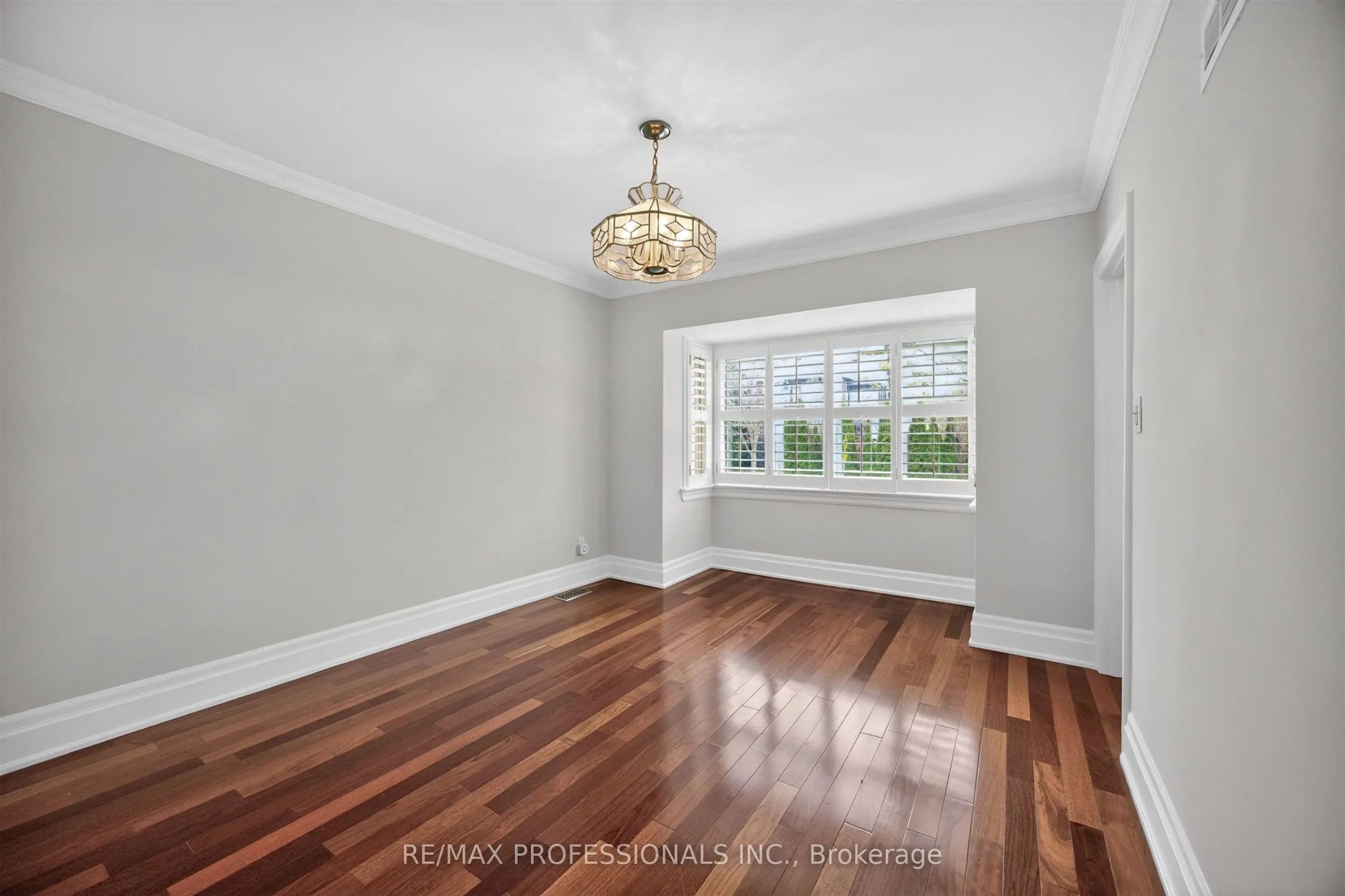 27 Nottingham Drive