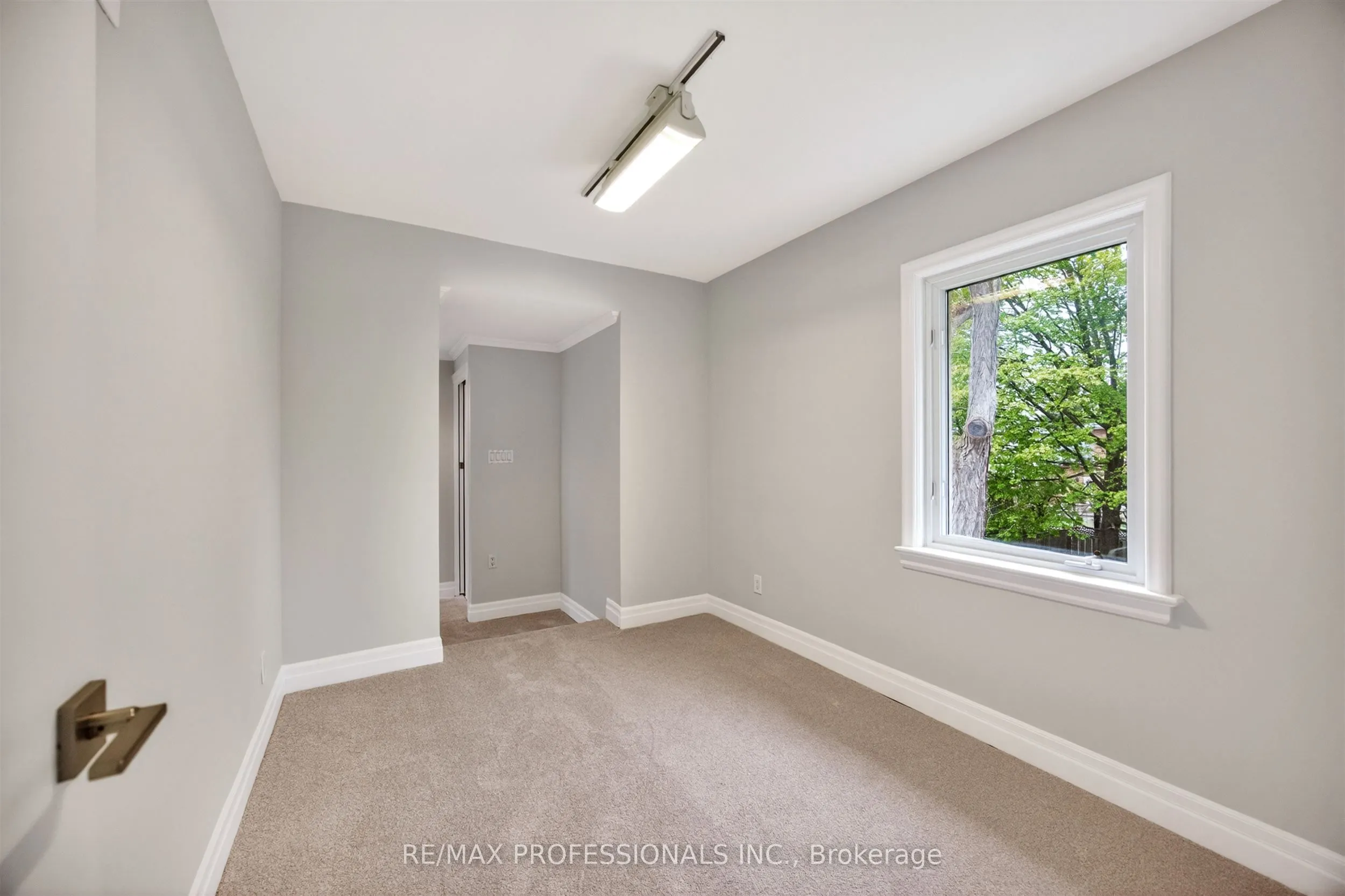 27 Nottingham Drive