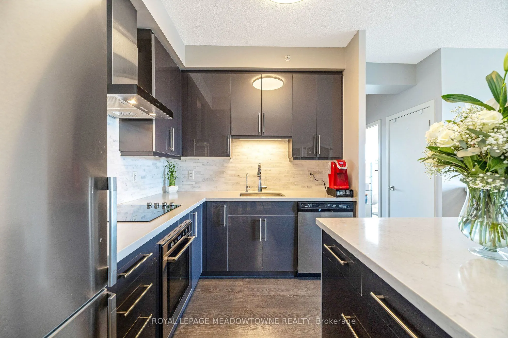2093 Fairview Street #1902
