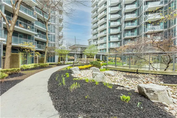 2119 Lake Shore Boulevard W