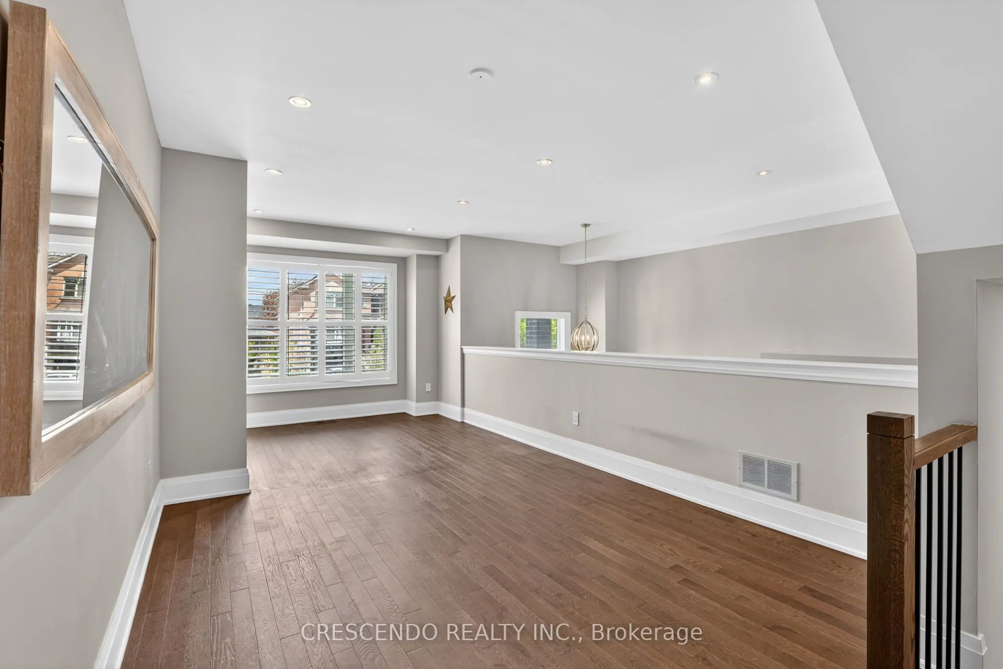 455 Rimilton Avenue