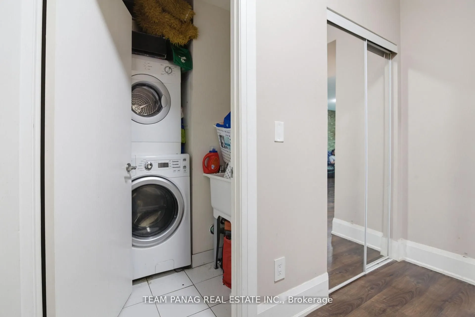 45 Yorkland Boulevard #209