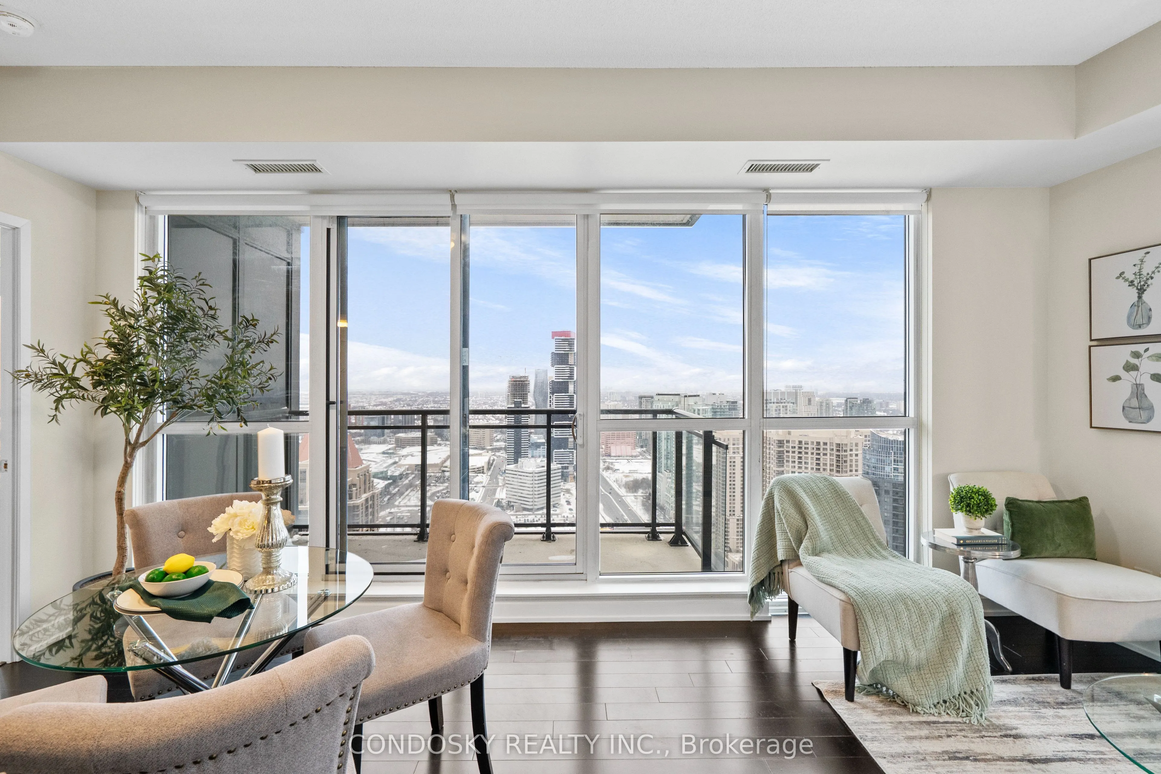 510 Curran Place #4109