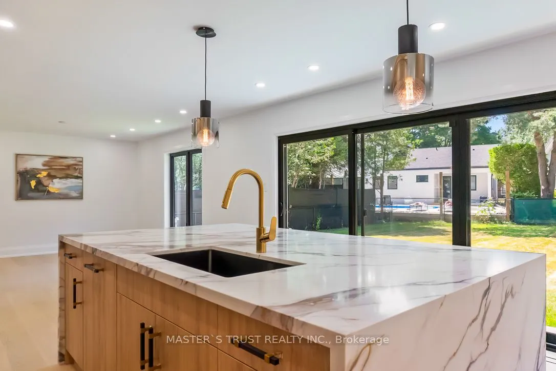 319 Beechfield Road