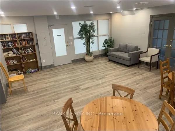2900 Battleford Road #706