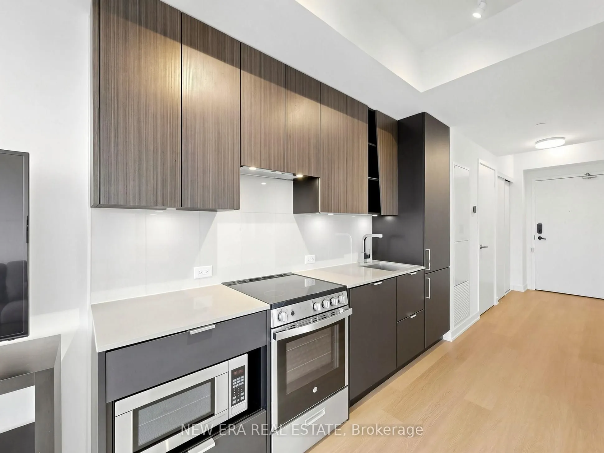 3883 Quartz Road #2107