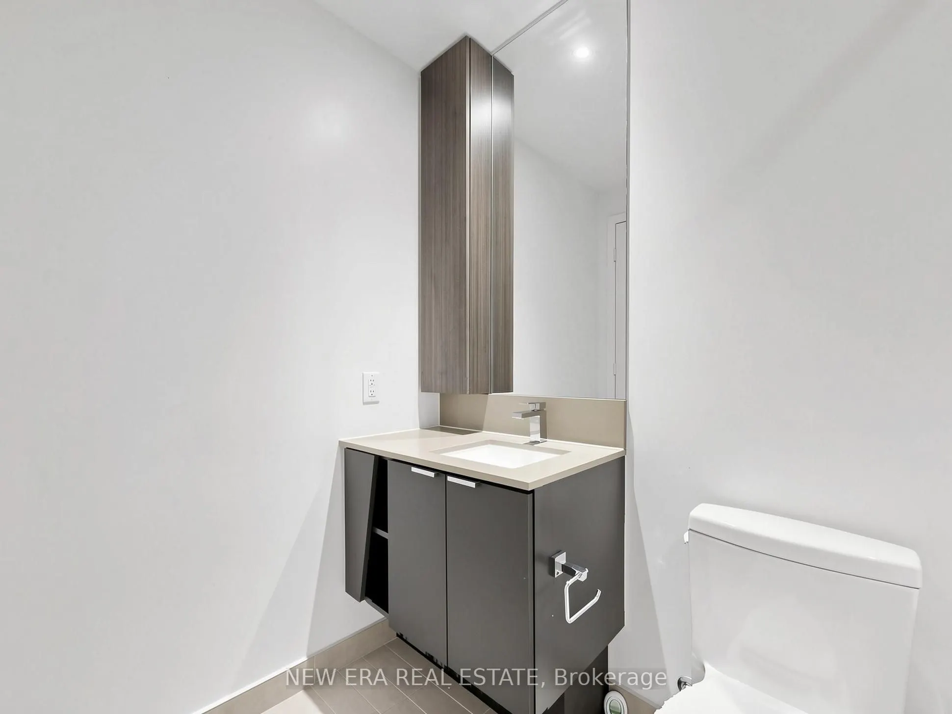 3883 Quartz Road #2107