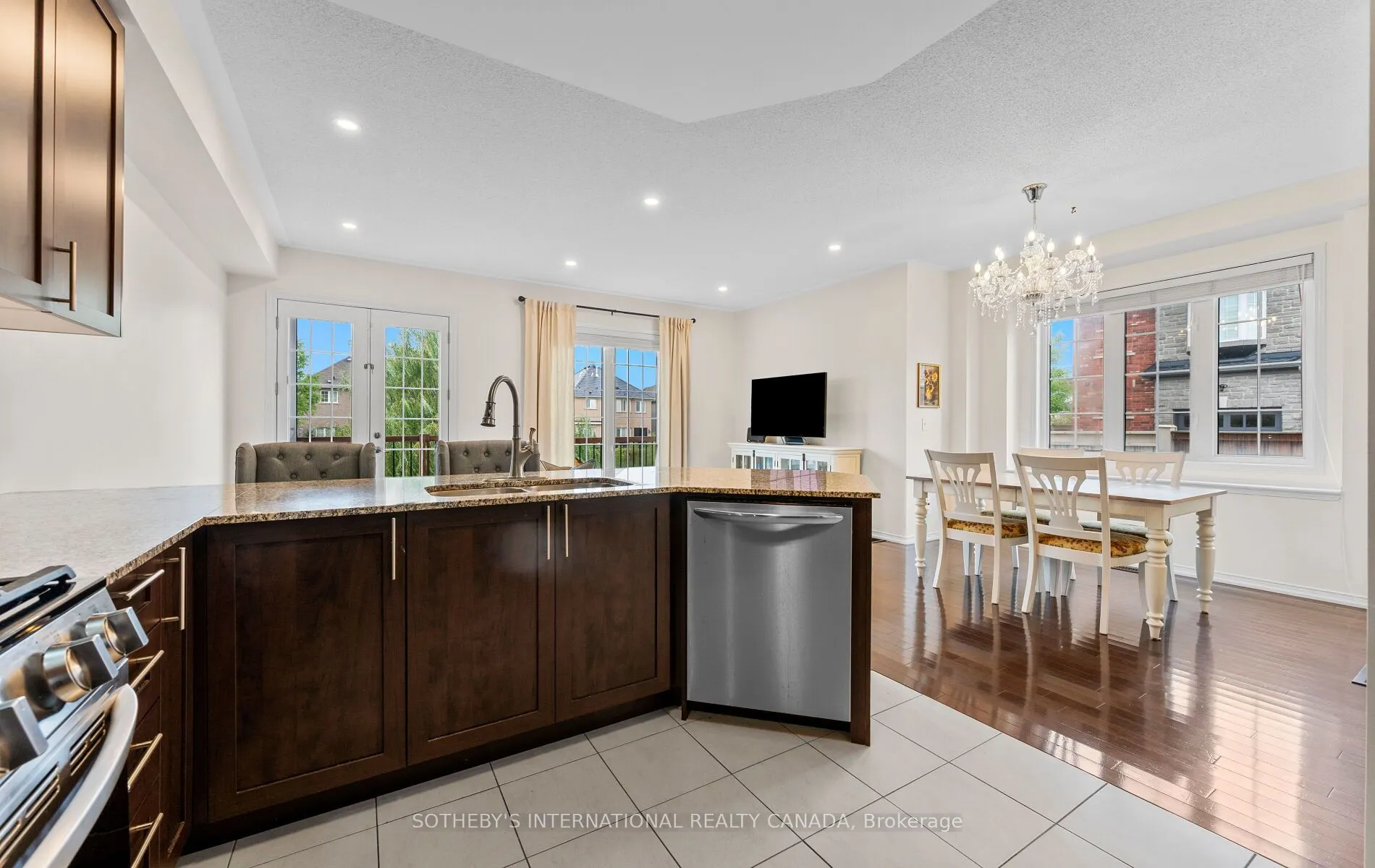 745 Farmstead Drive #21