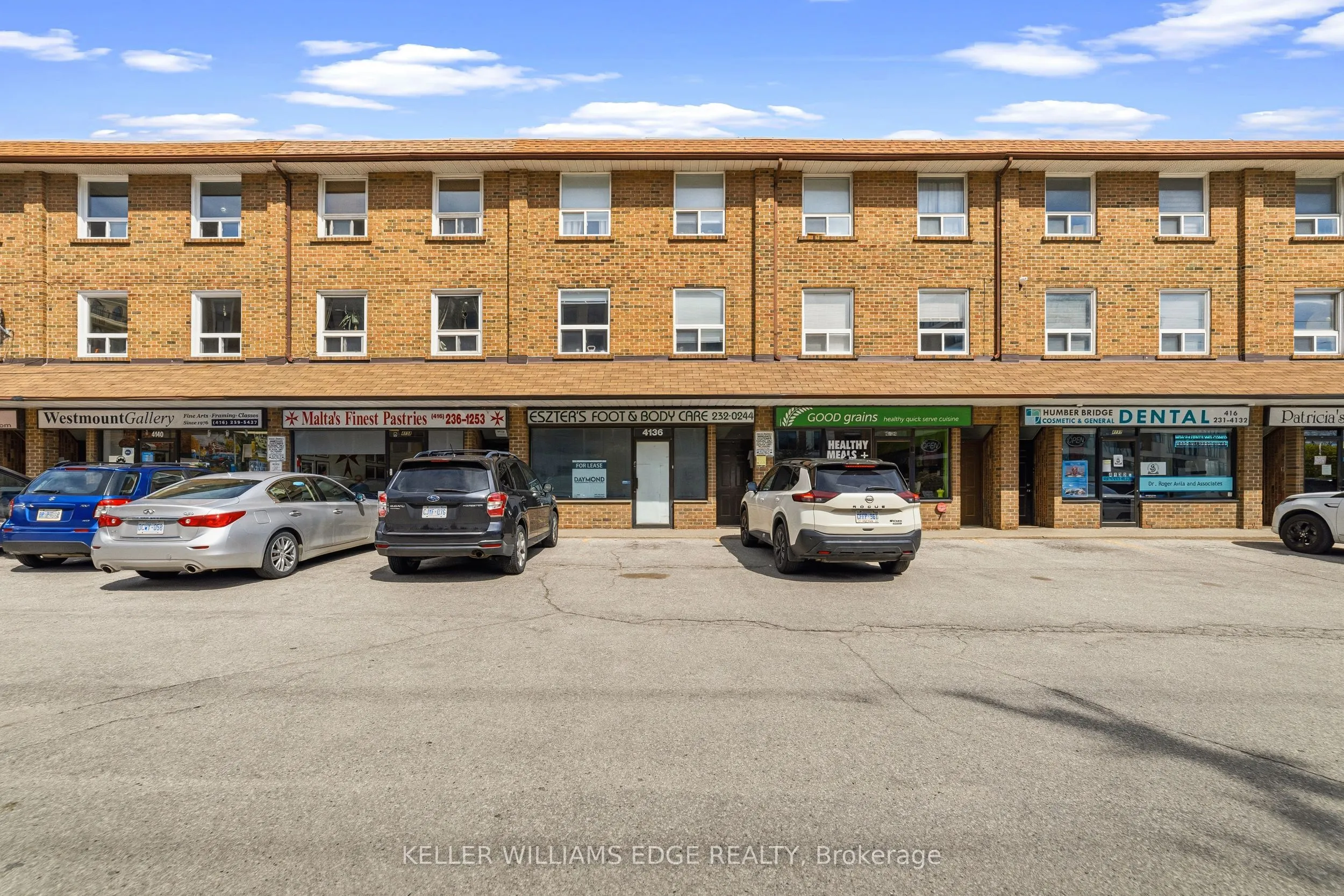 4136 Dundas Street W