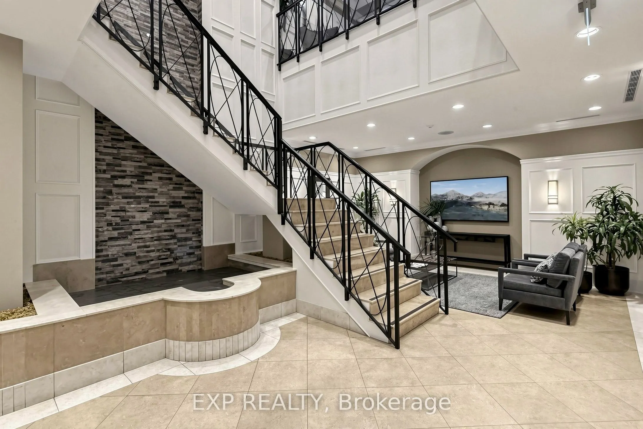 5233 Dundas Street W ##1428