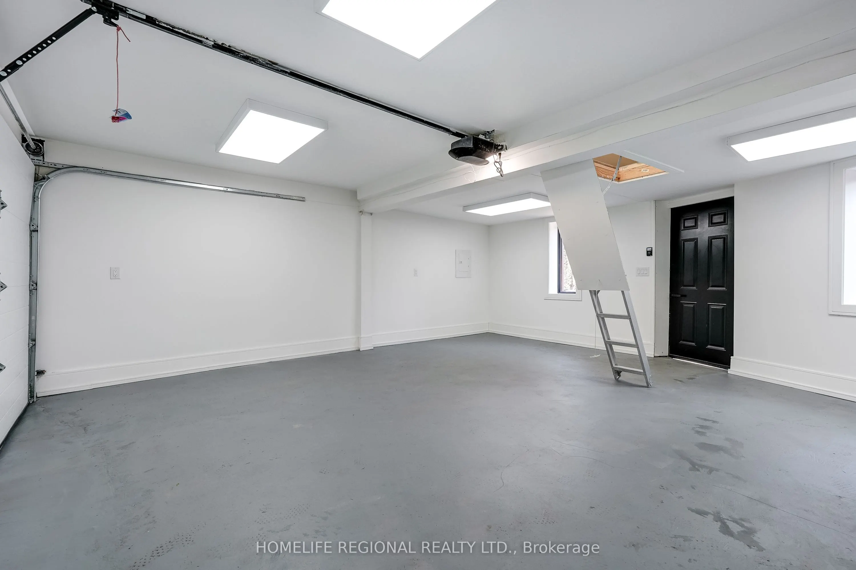 12 Macdonell Avenue