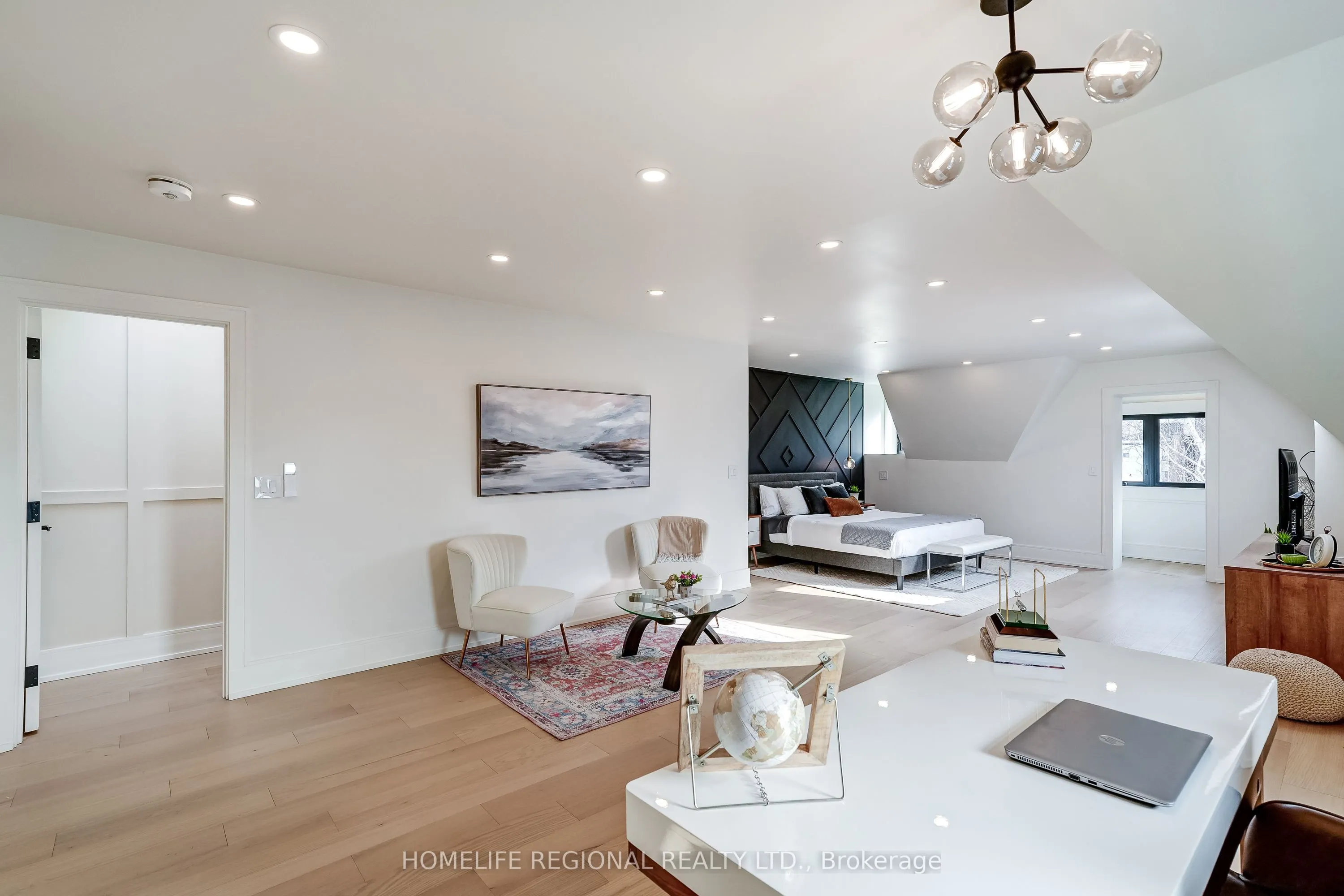 12 Macdonell Avenue