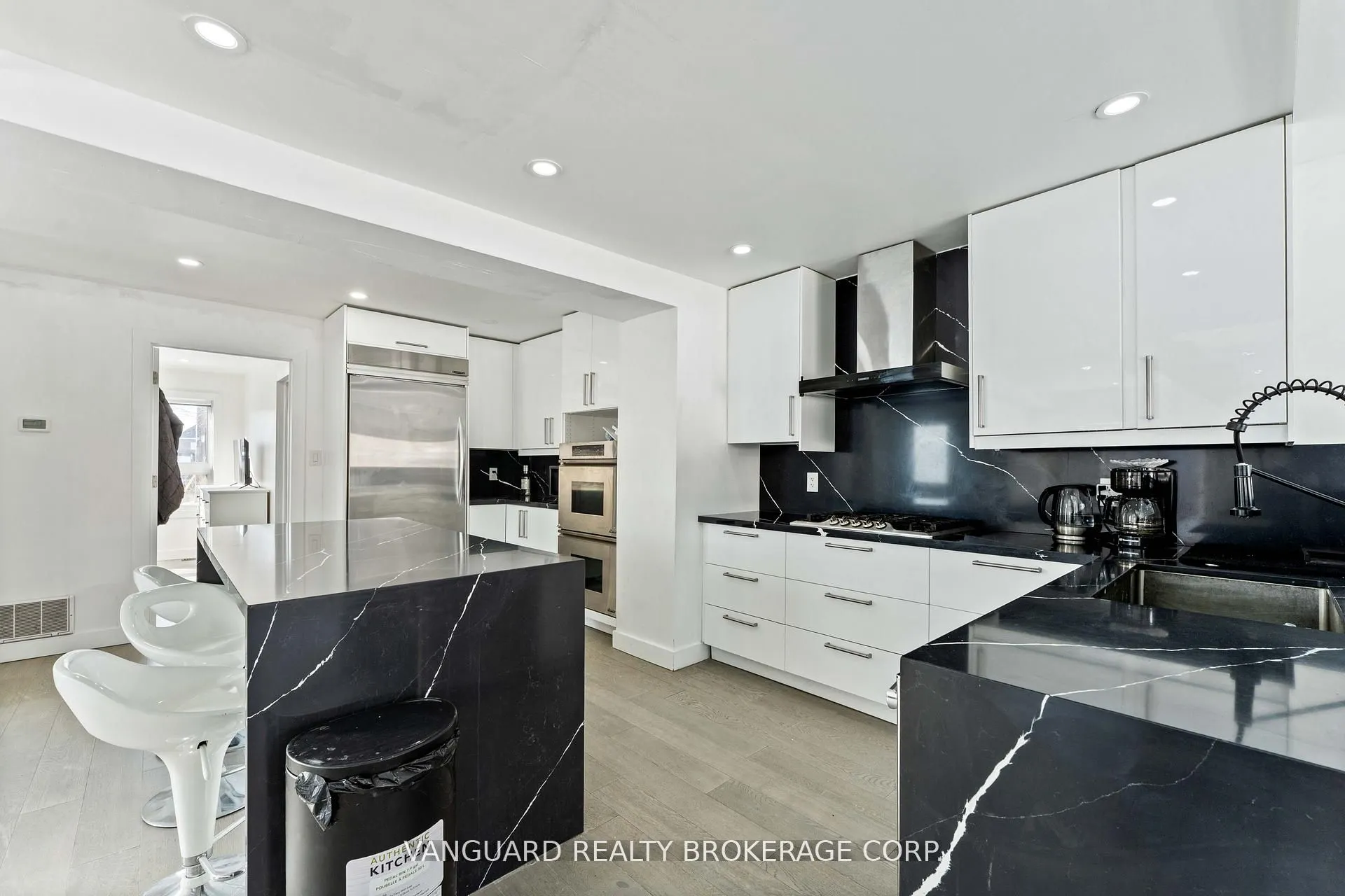 410 Maybank Avenue