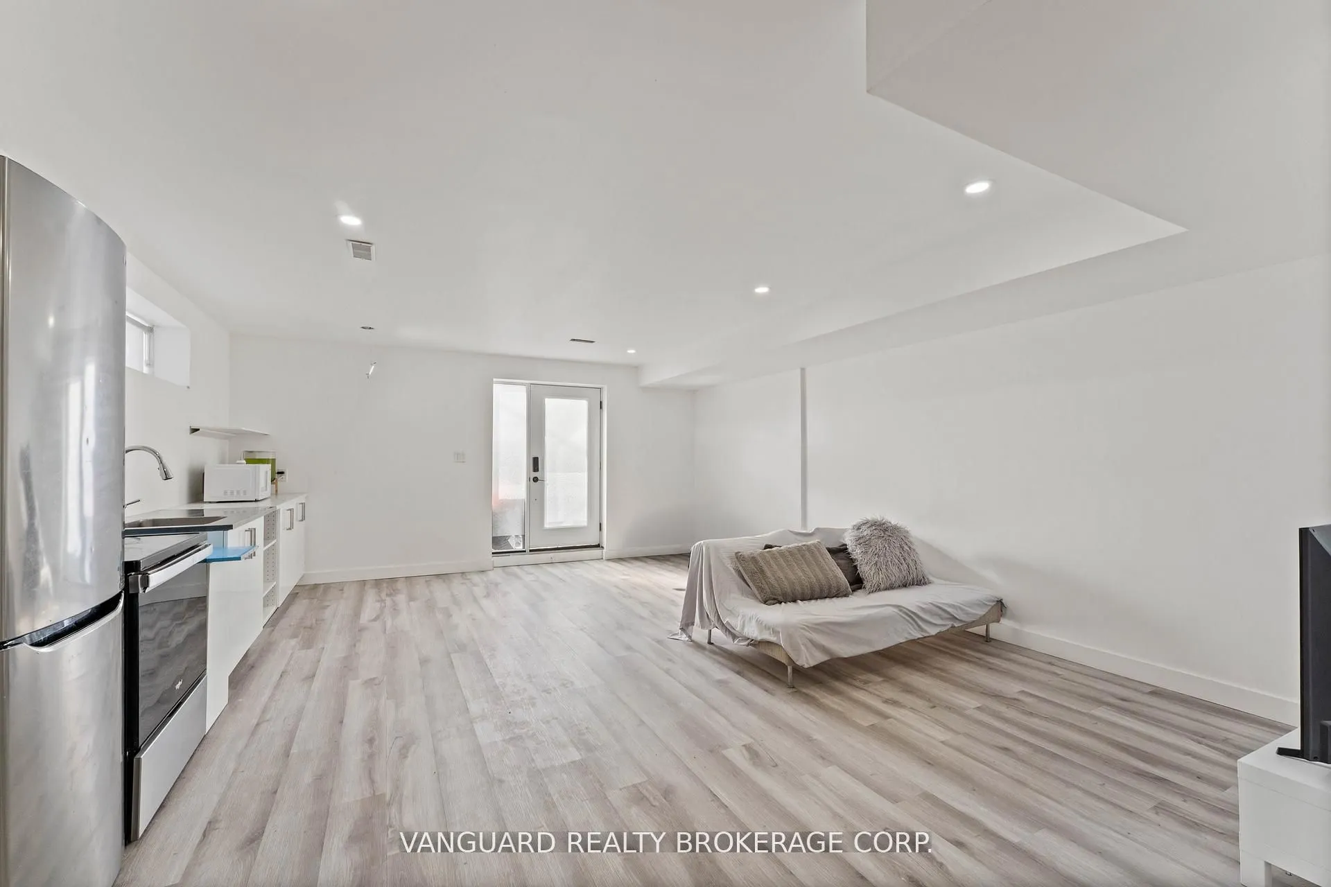 410 Maybank Avenue
