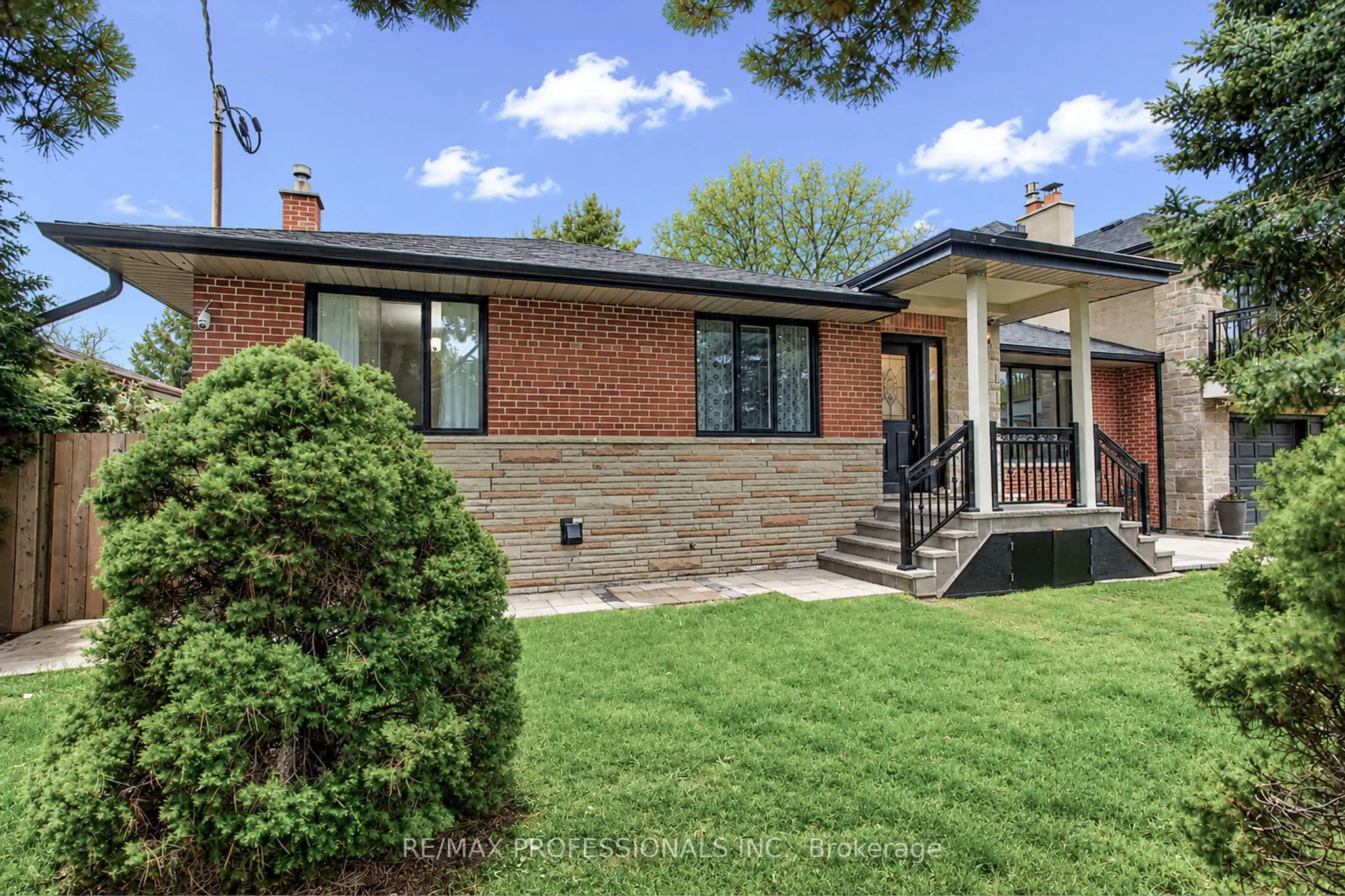 40 Cowley Avenue