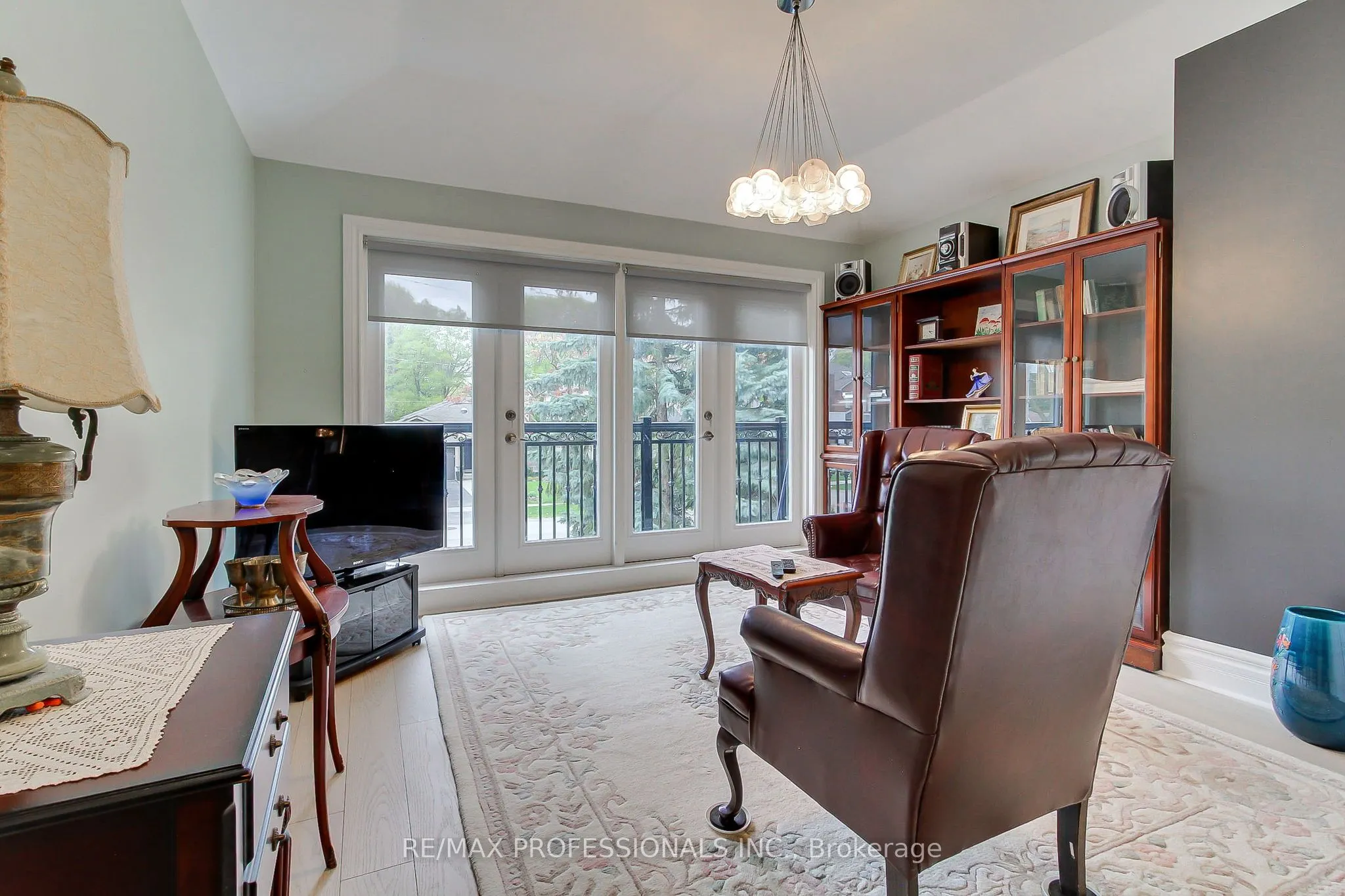 40 Cowley Avenue