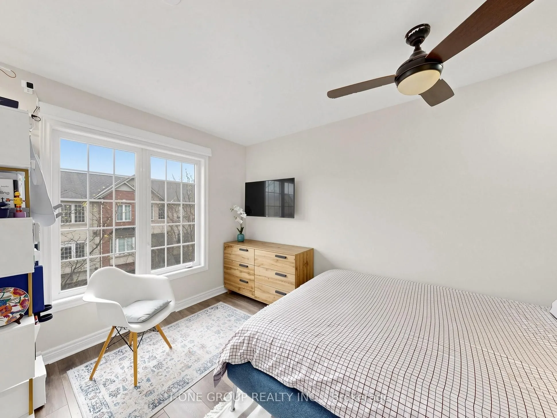 685 Rowley Common