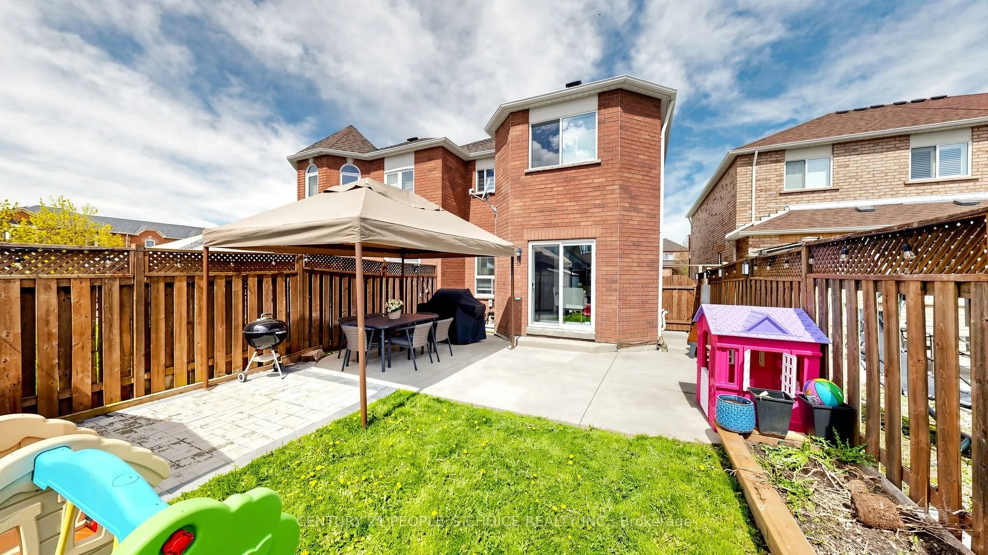 3 Manorwood Court