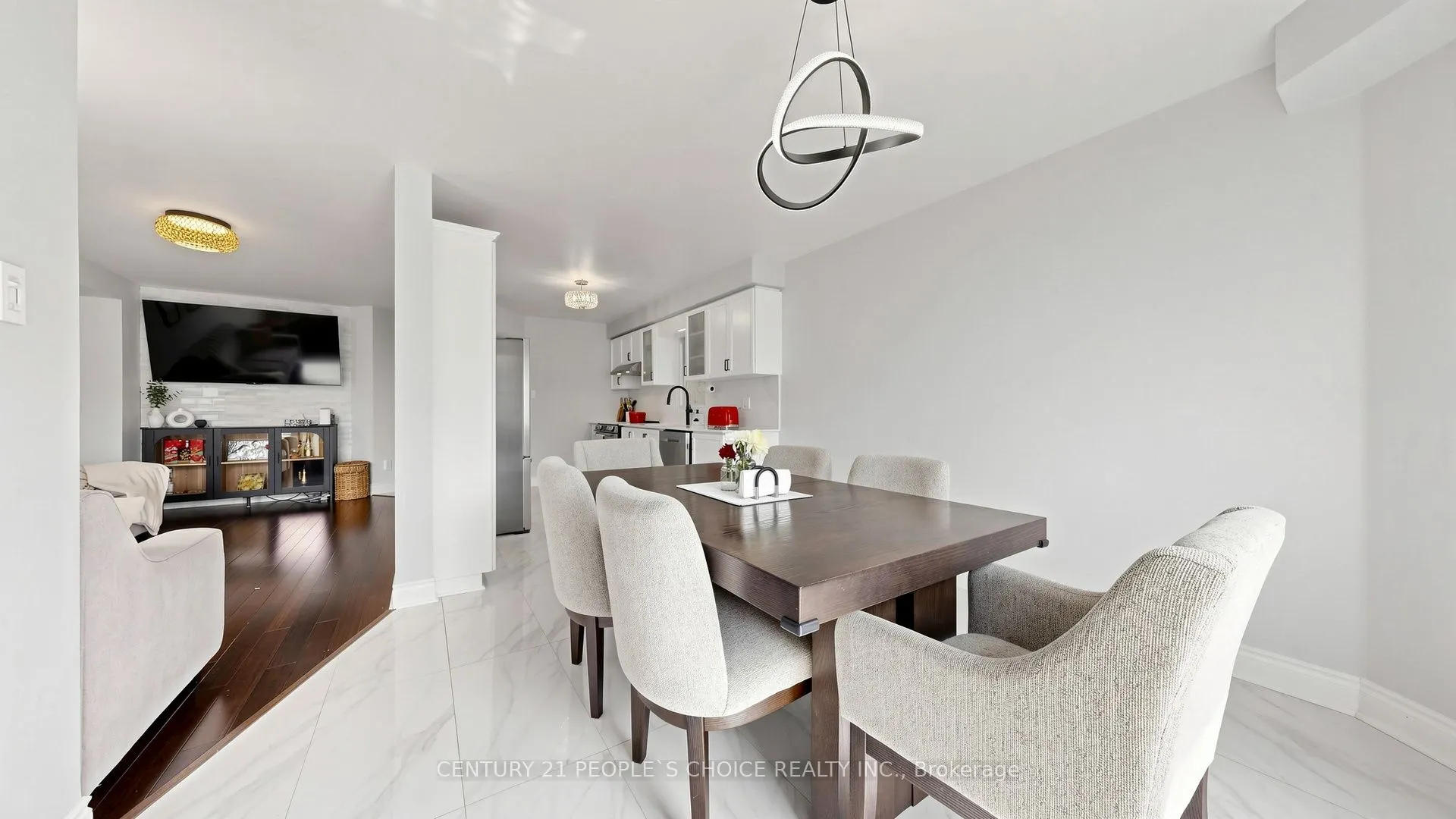 3 Manorwood Court