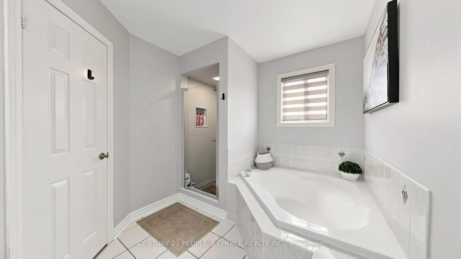 3 Manorwood Court