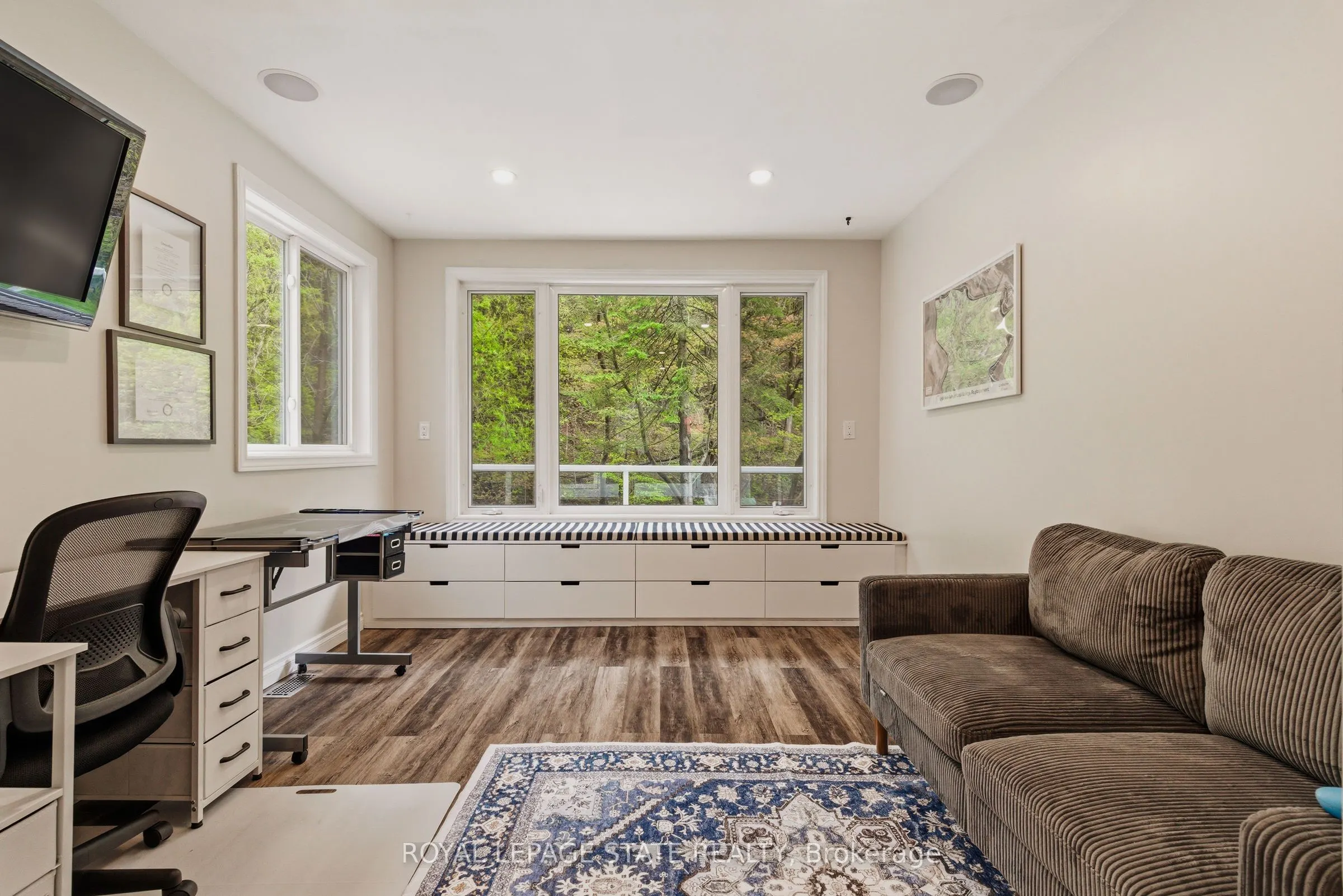 1262 Hidden Valley Road