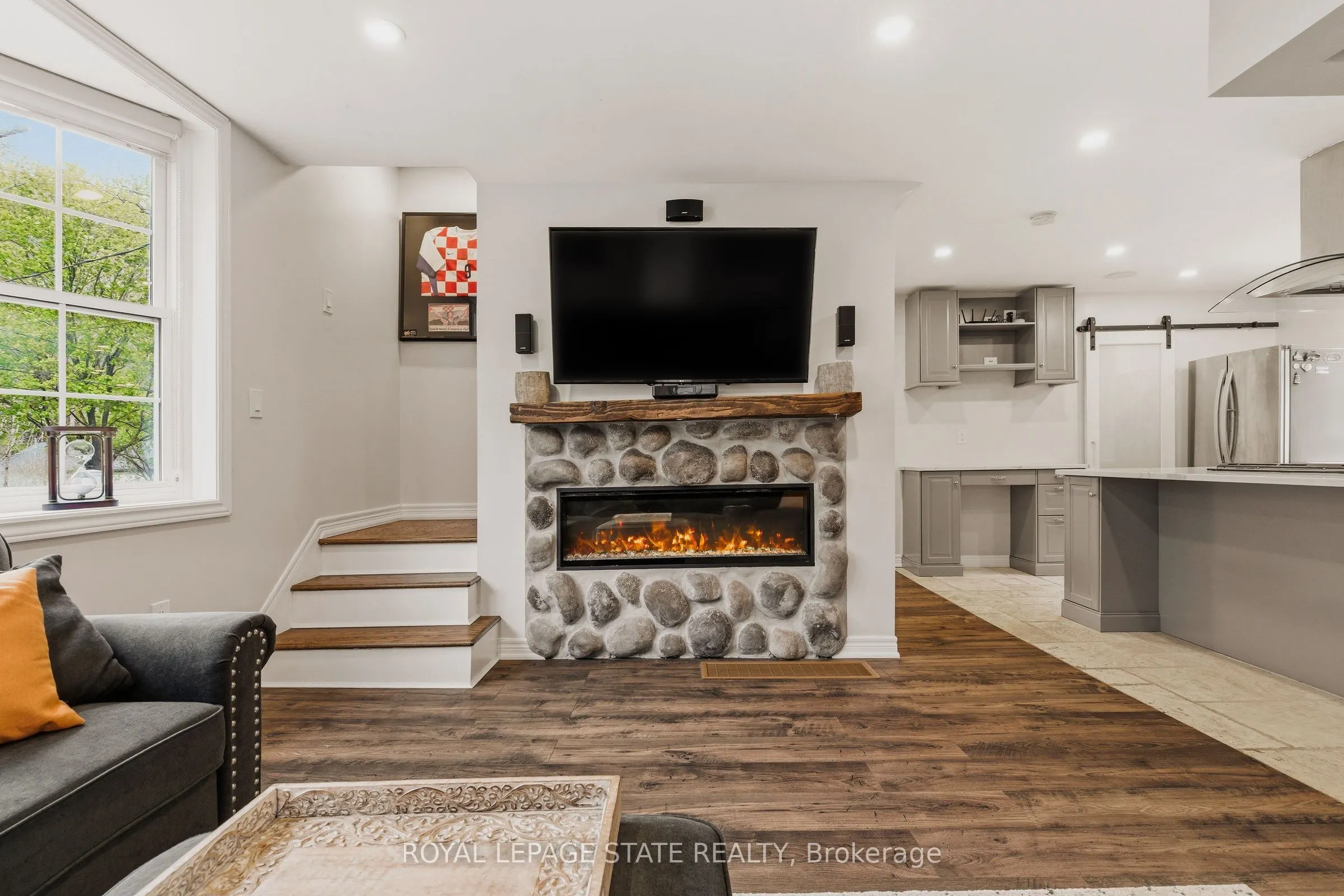 1262 Hidden Valley Road