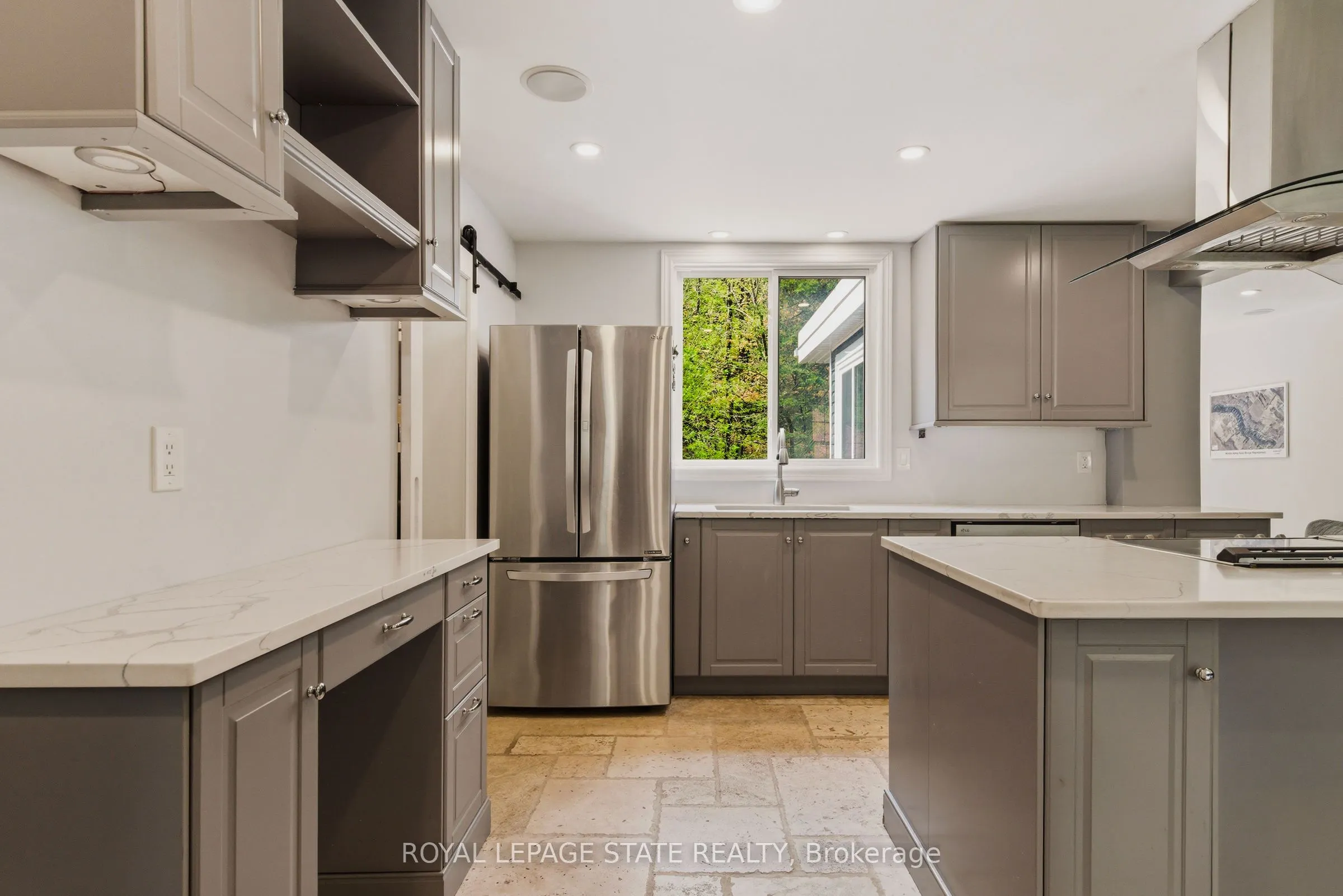 1262 Hidden Valley Road
