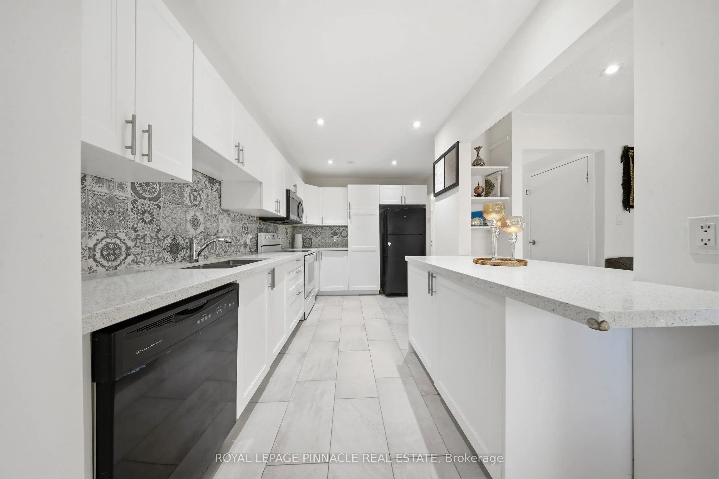 6240 Montevideo Road #19