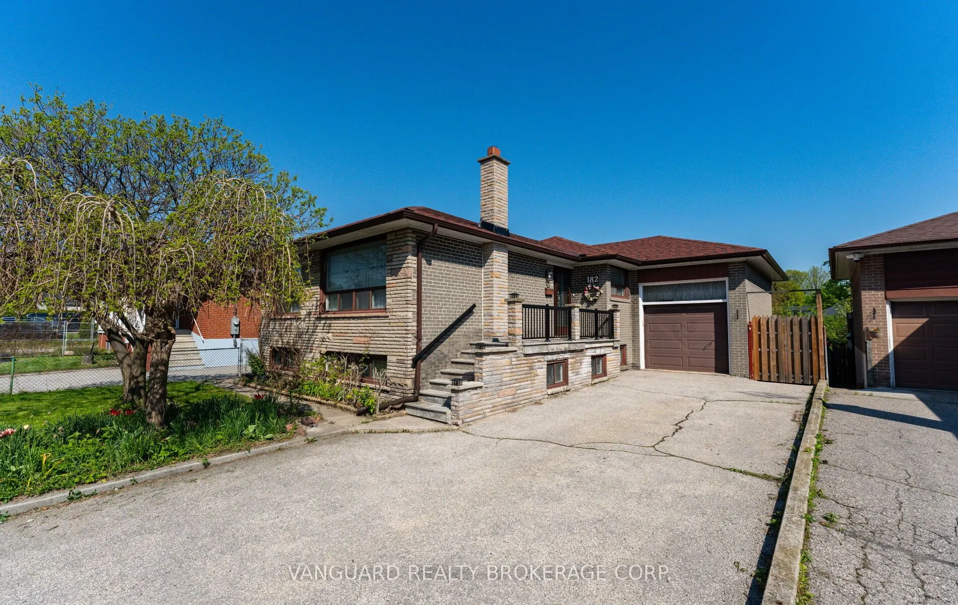 182 Dixon Road
