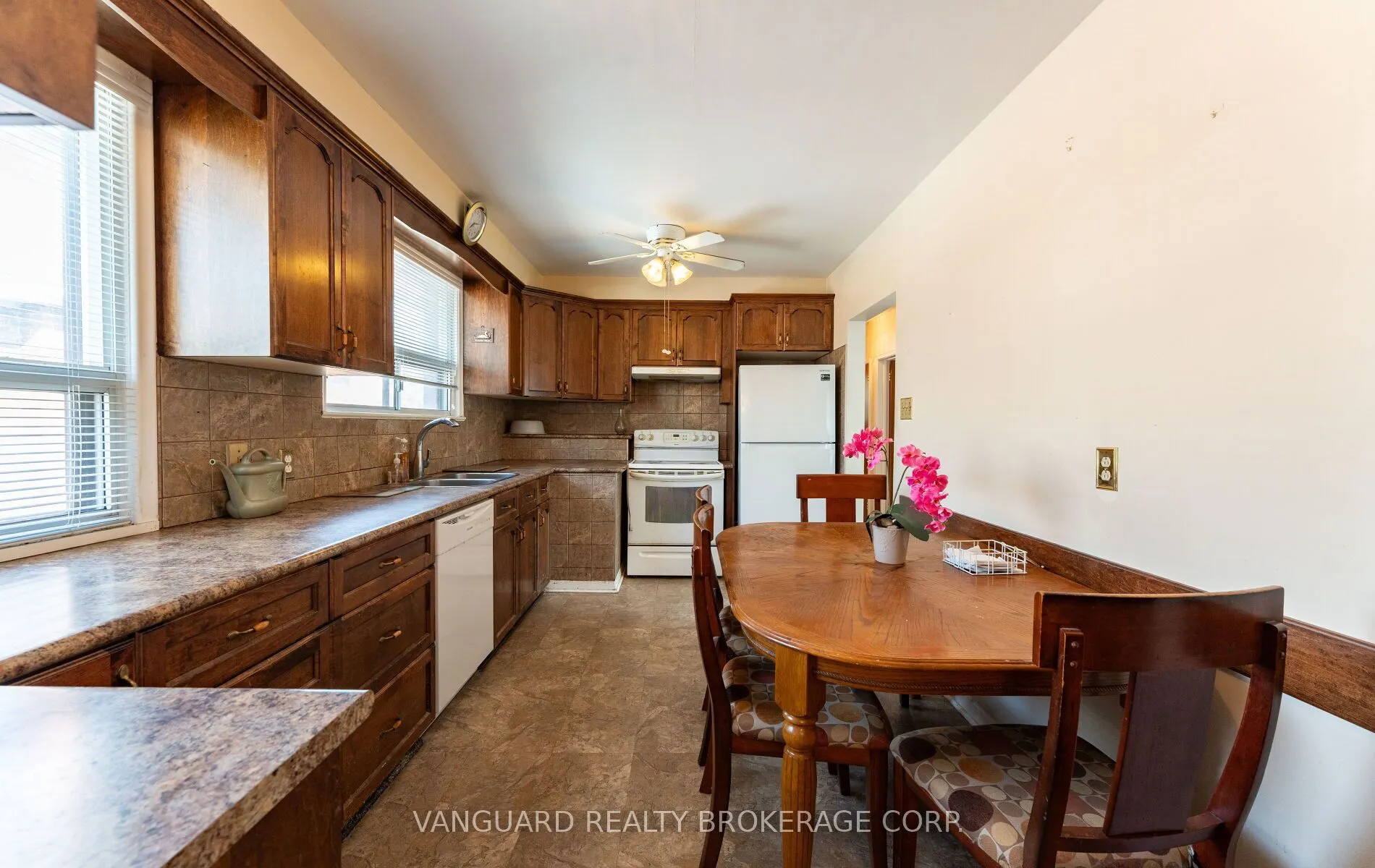 182 Dixon Road