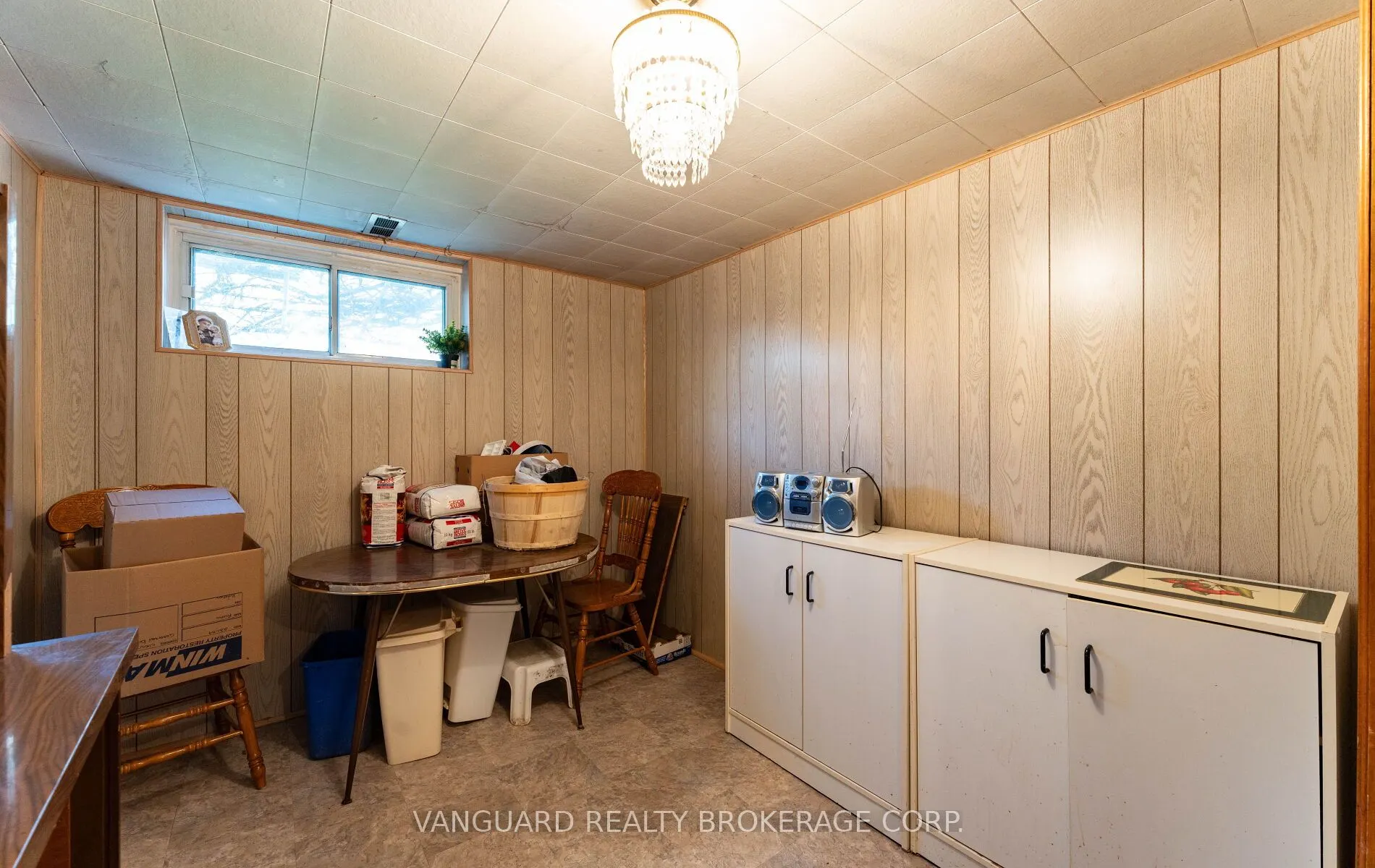 182 Dixon Road
