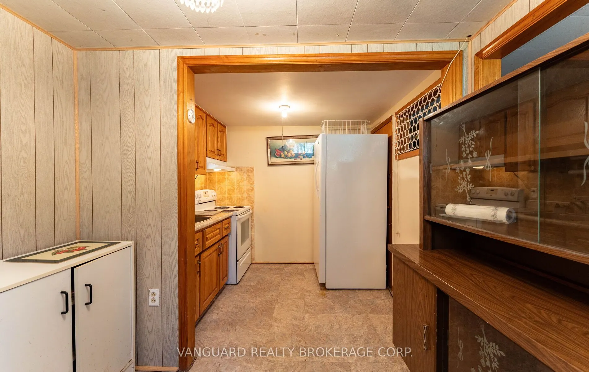 182 Dixon Road