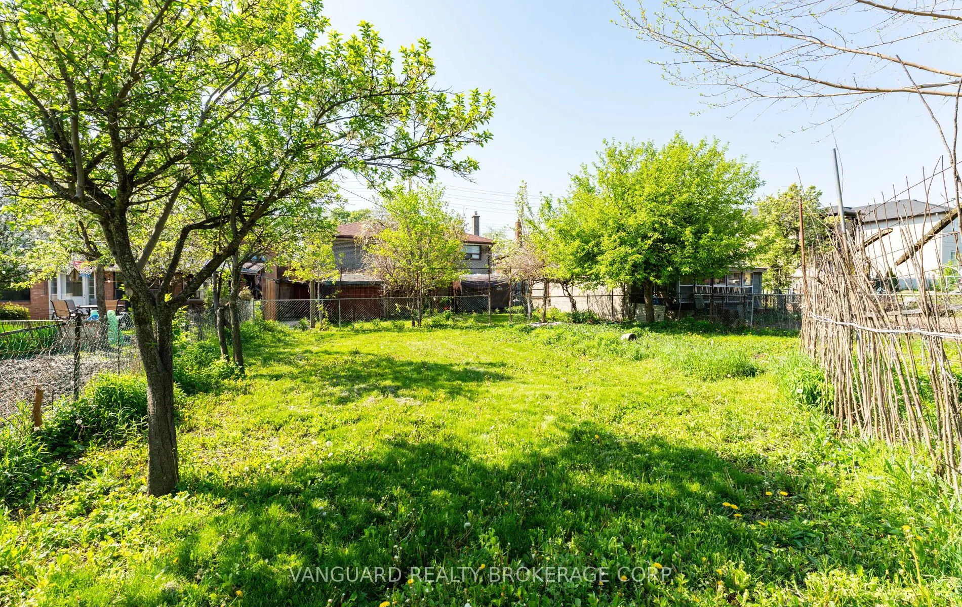 182 Dixon Road