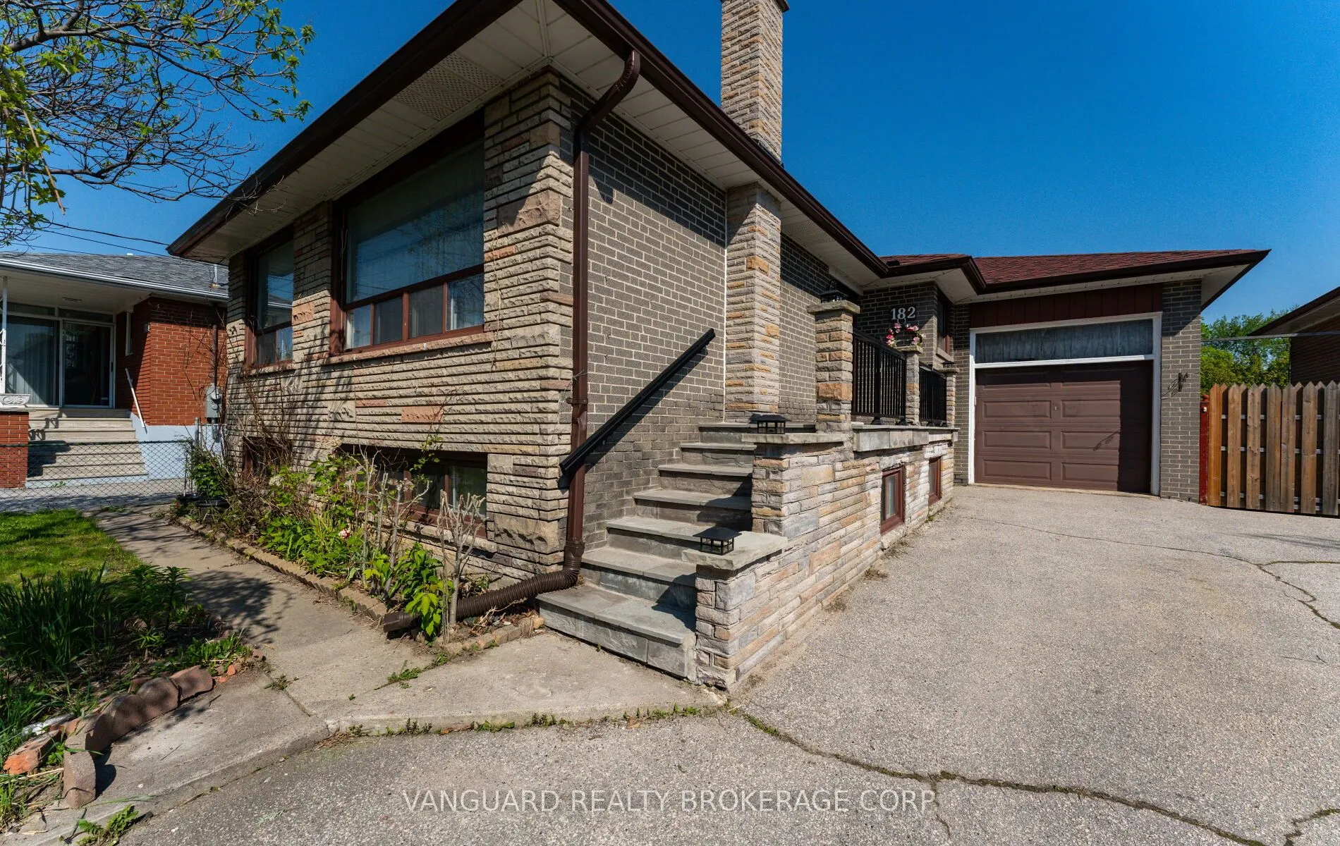 182 Dixon Road