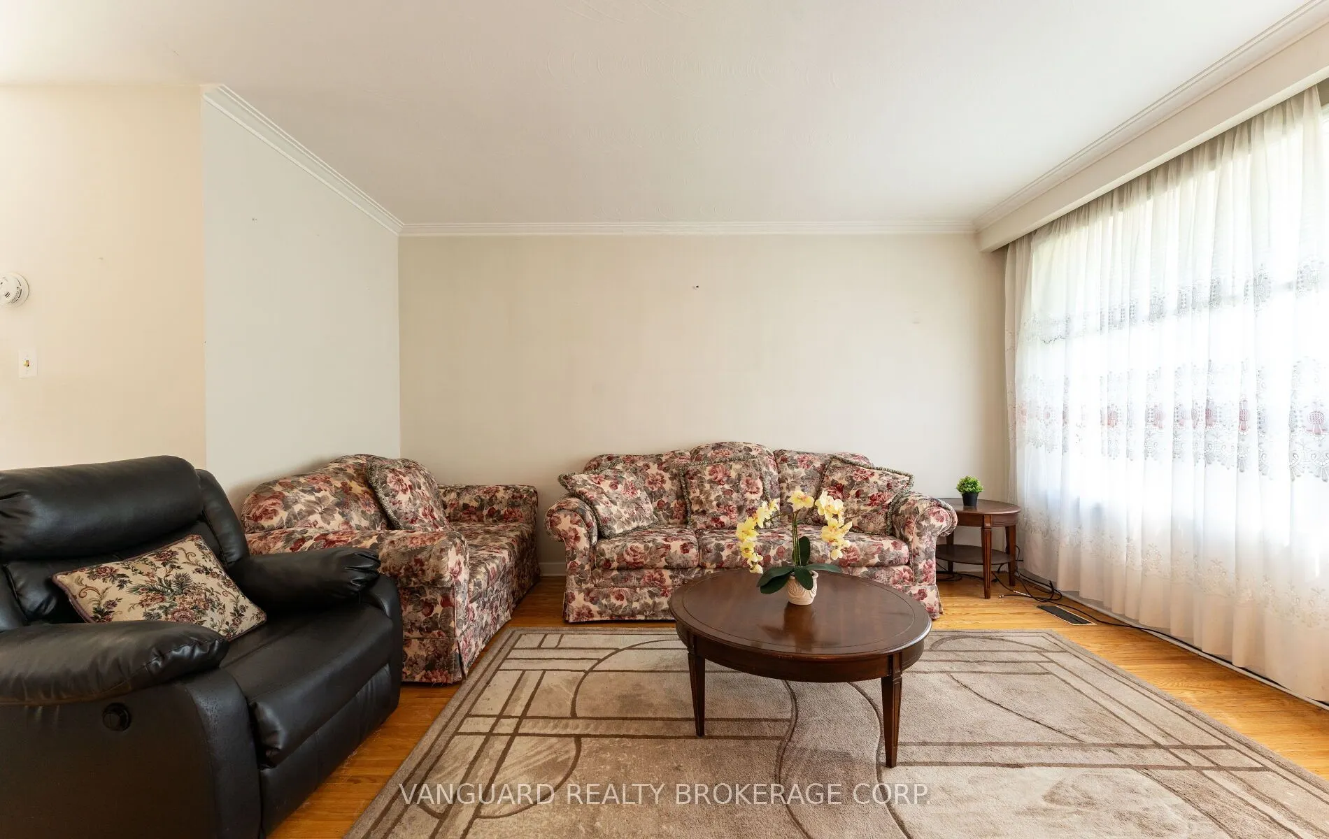 182 Dixon Road