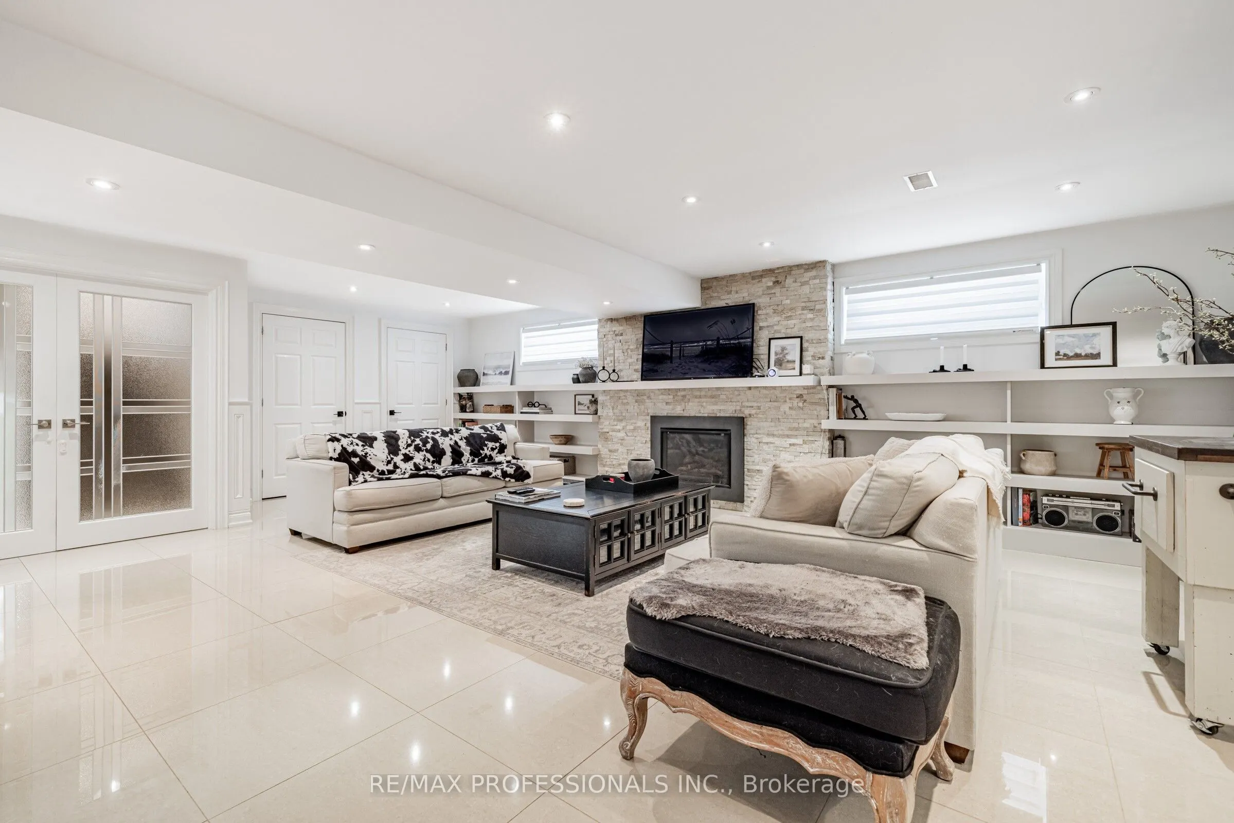 182 Gracefield Avenue