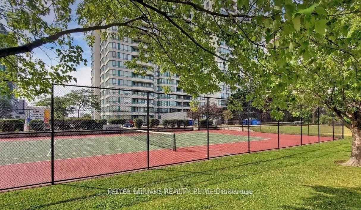 550 Webb Drive #1806