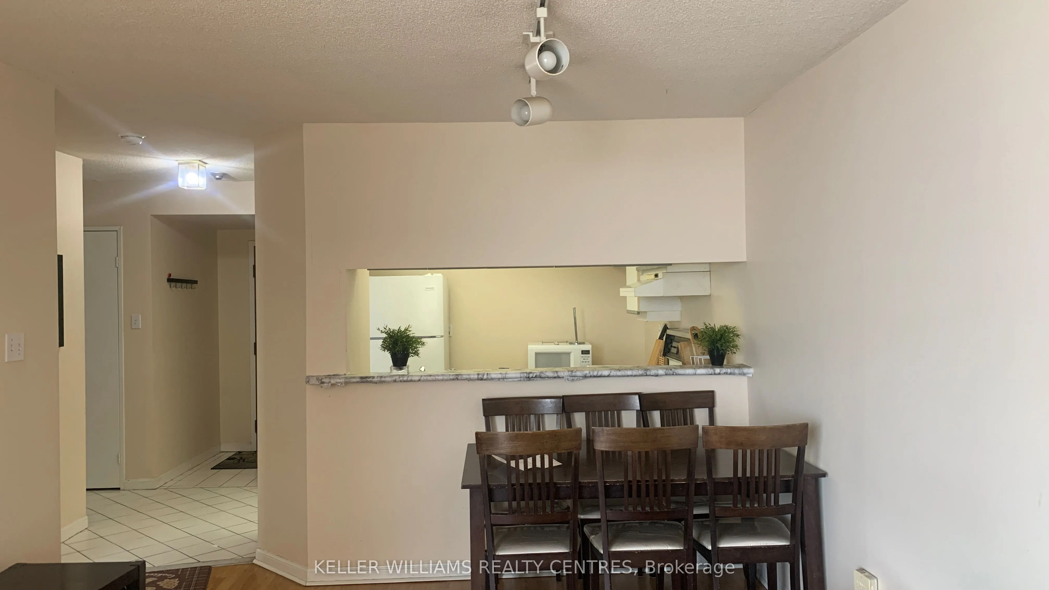 550 Webb Drive #1806