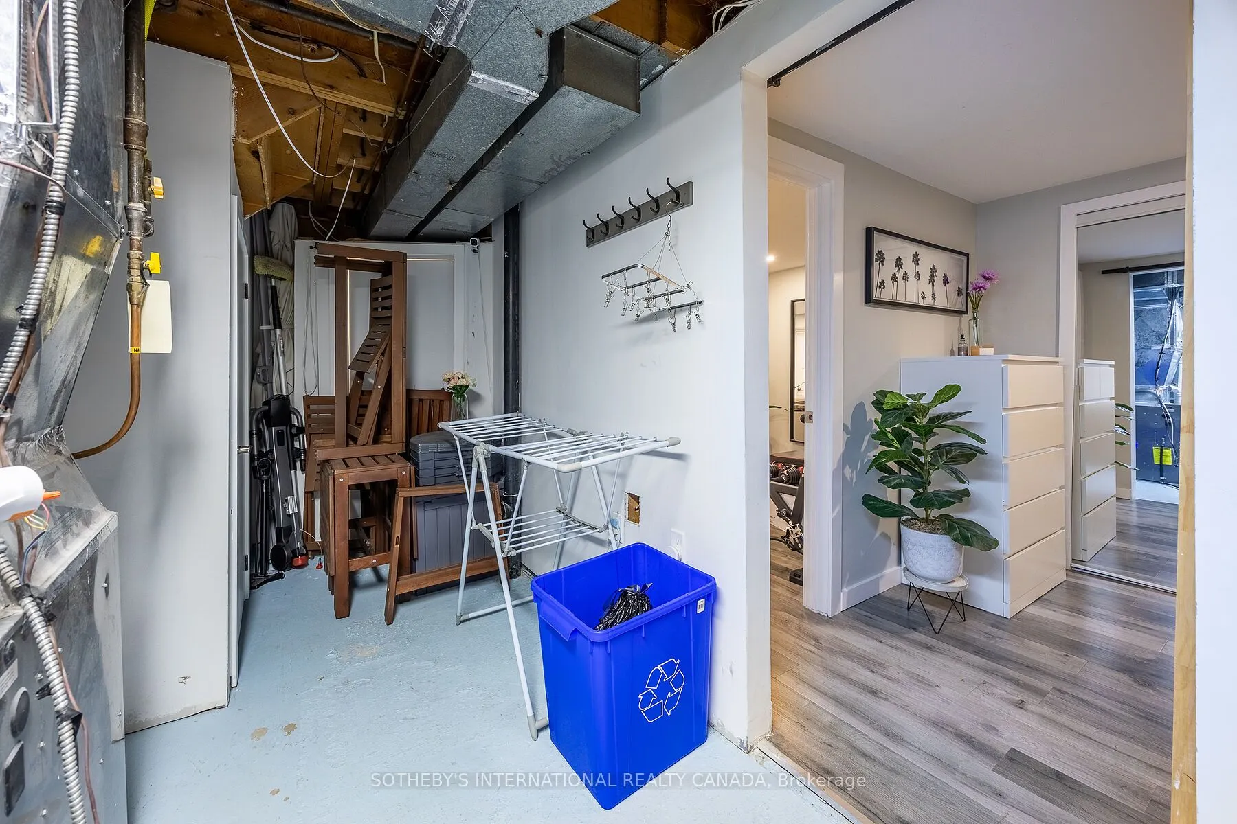 5475 Lakeshore Road #113