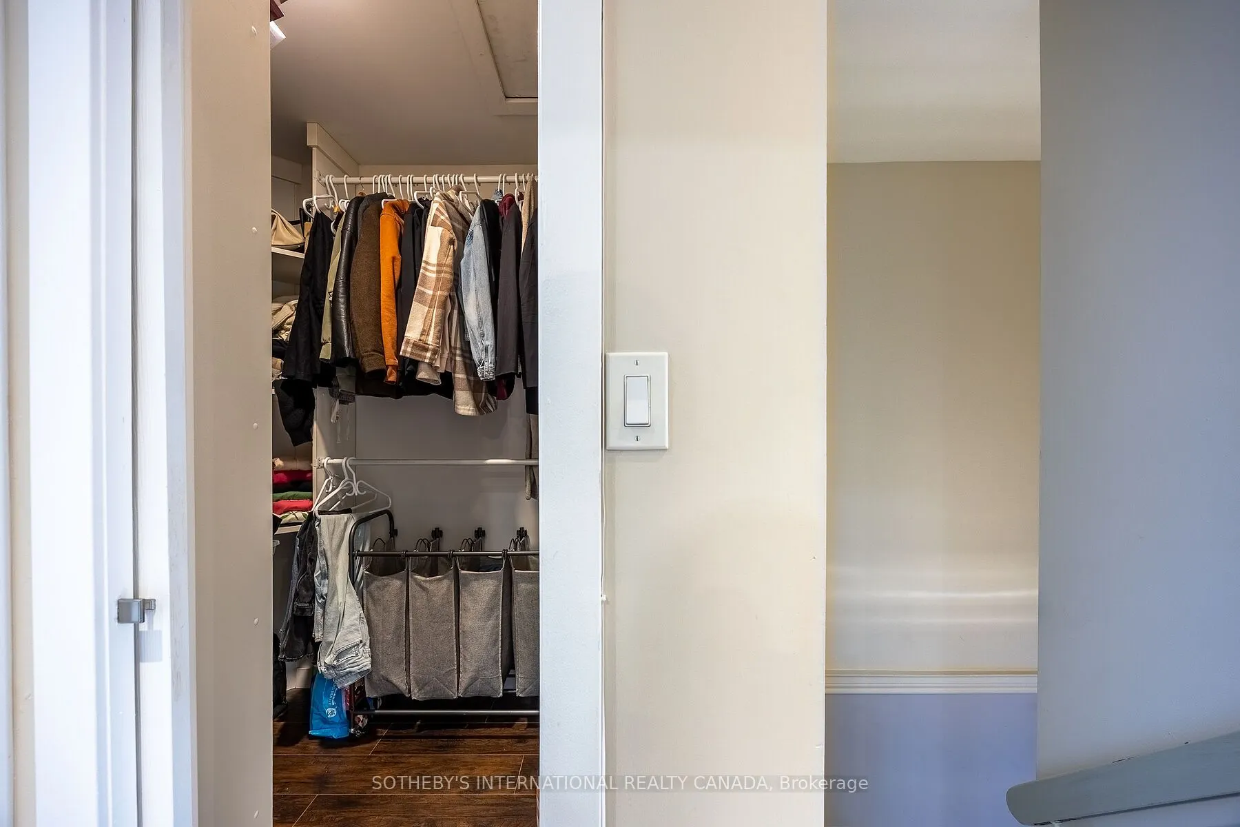 5475 Lakeshore Road #113