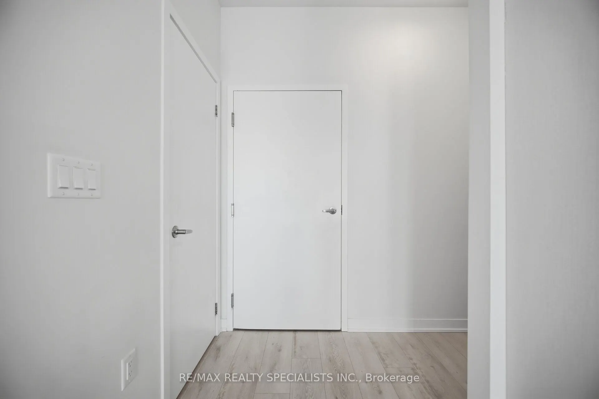 3405 Ridgeway Drive #21