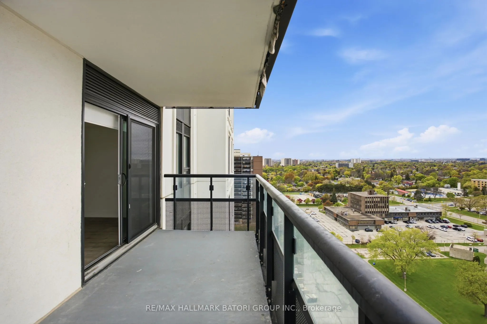 10 Eva Road #1505