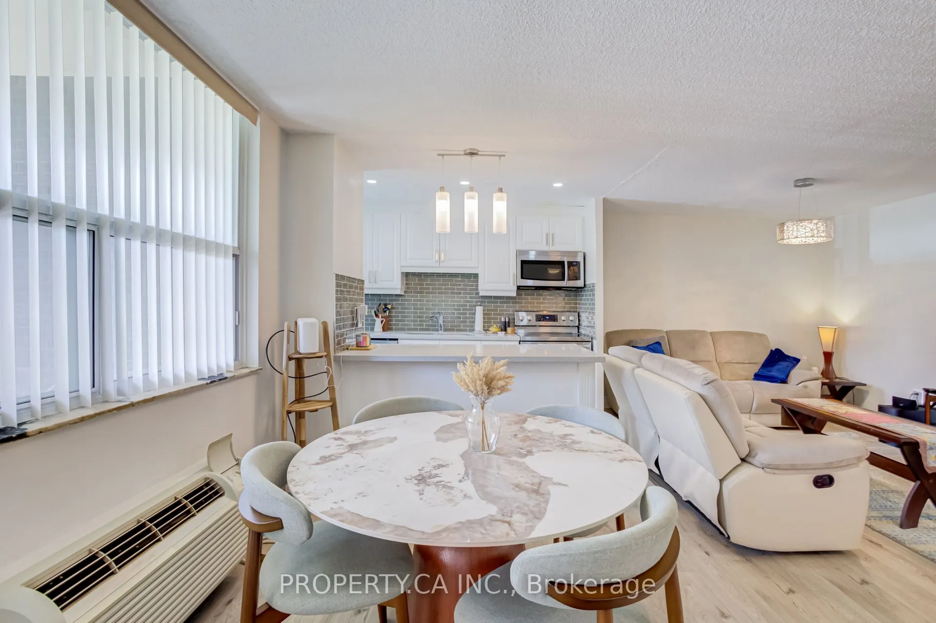 966 Inverhouse Drive #109