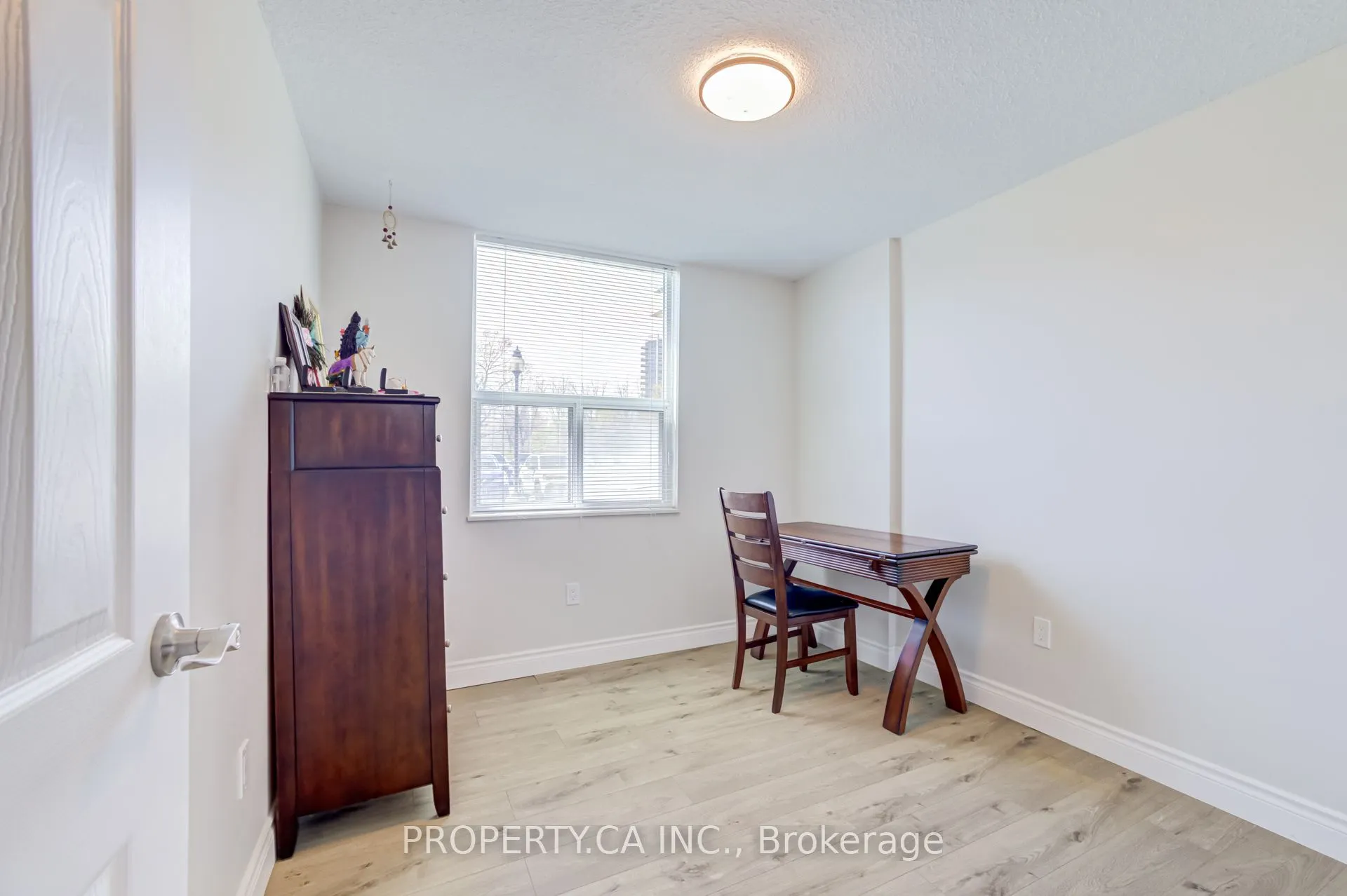 966 Inverhouse Drive #109